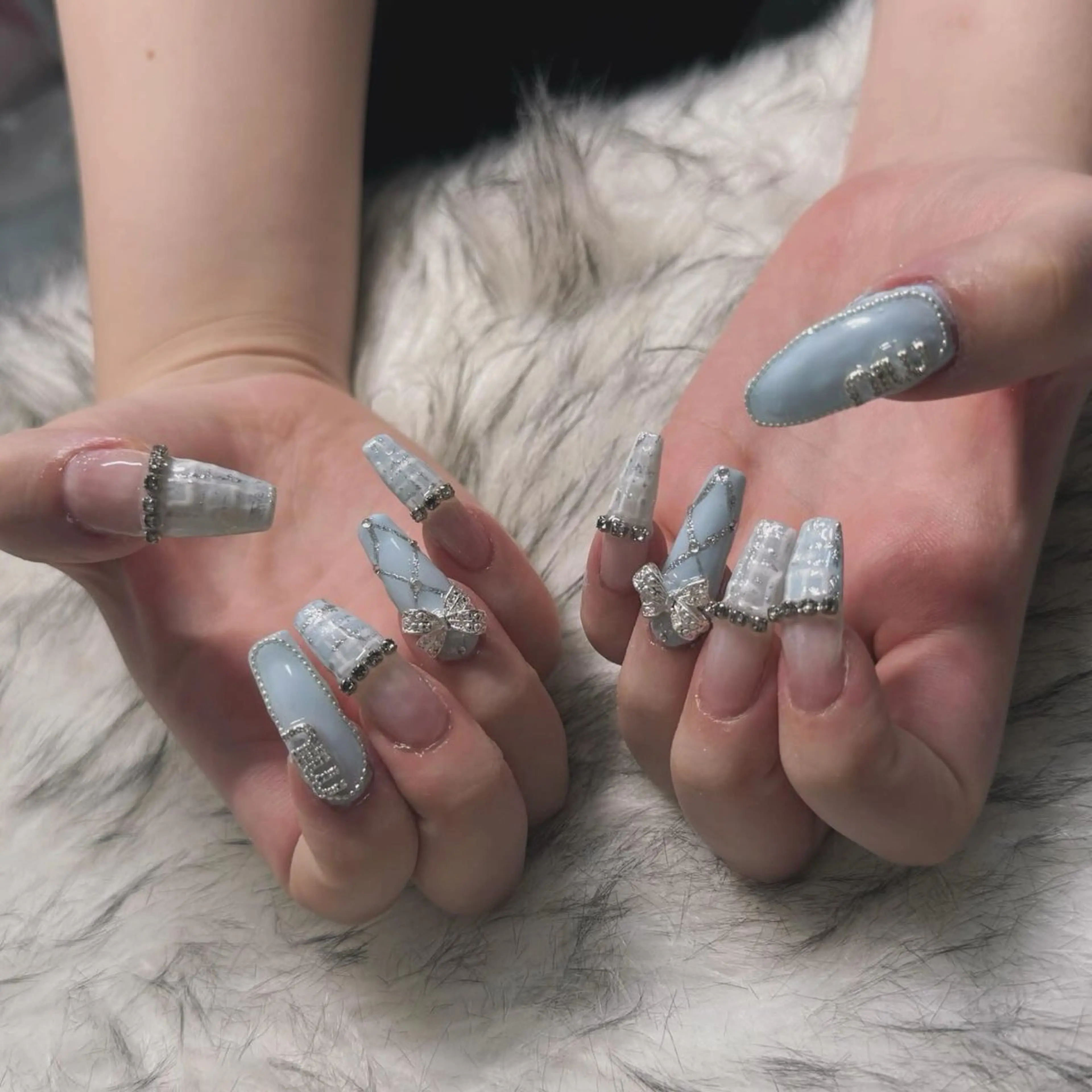 ロング ハンドネイル mao .のネイルデザイン