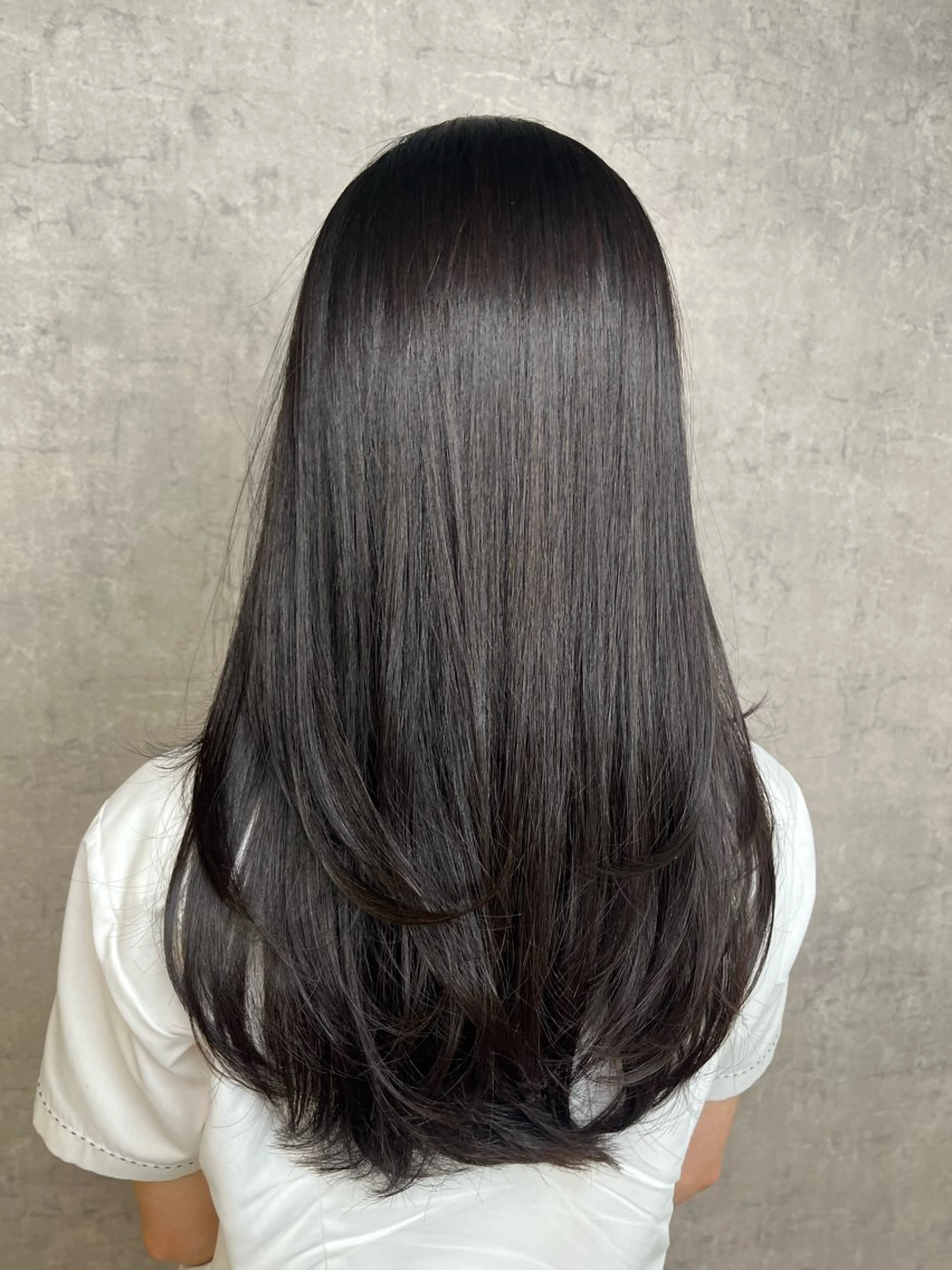 セミロング KAEDE🎀 ジャニオタ美容師のヘアスタイル