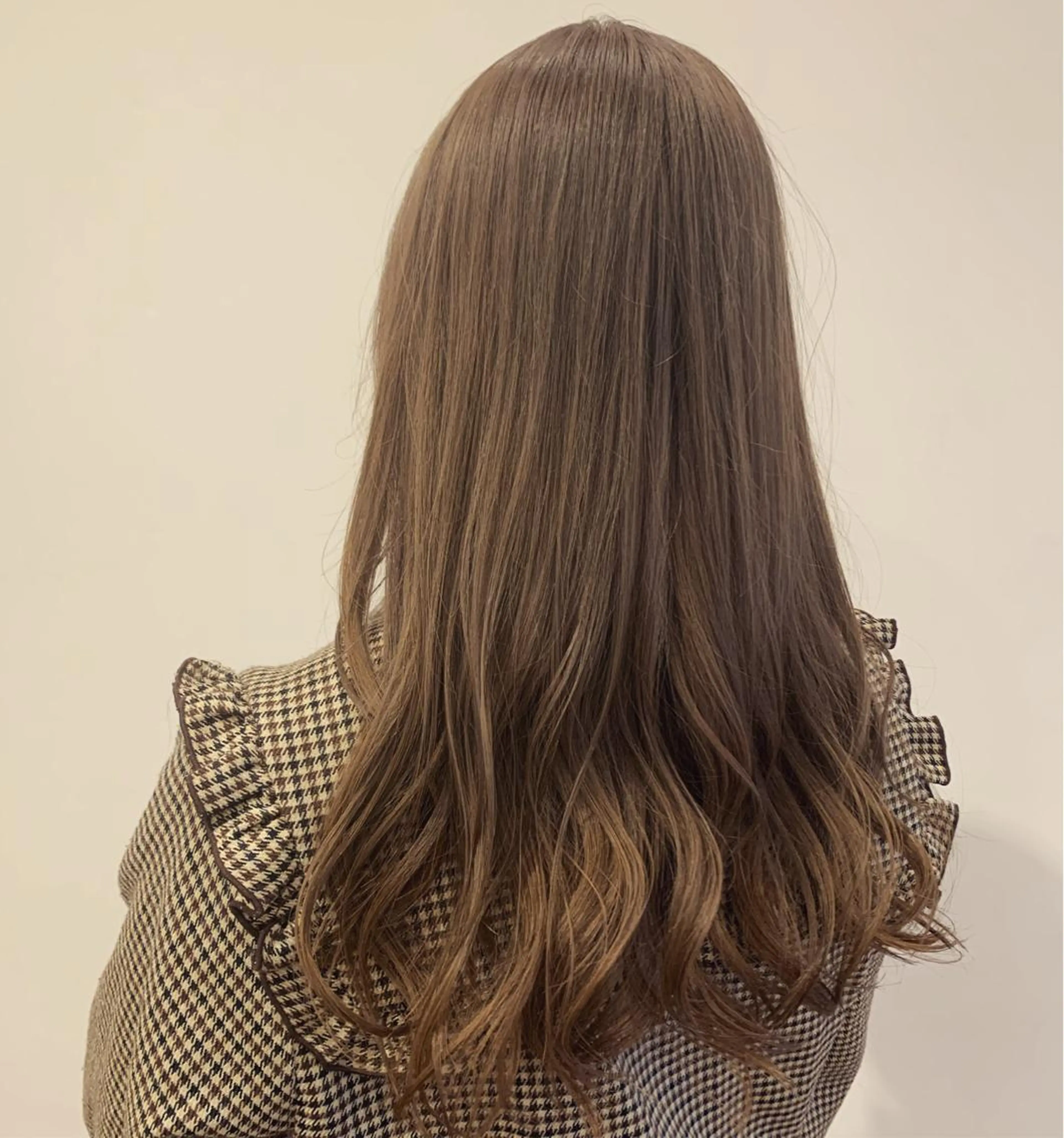 セミロング カラー ベージュカラー 多田 彩香のヘアスタイル