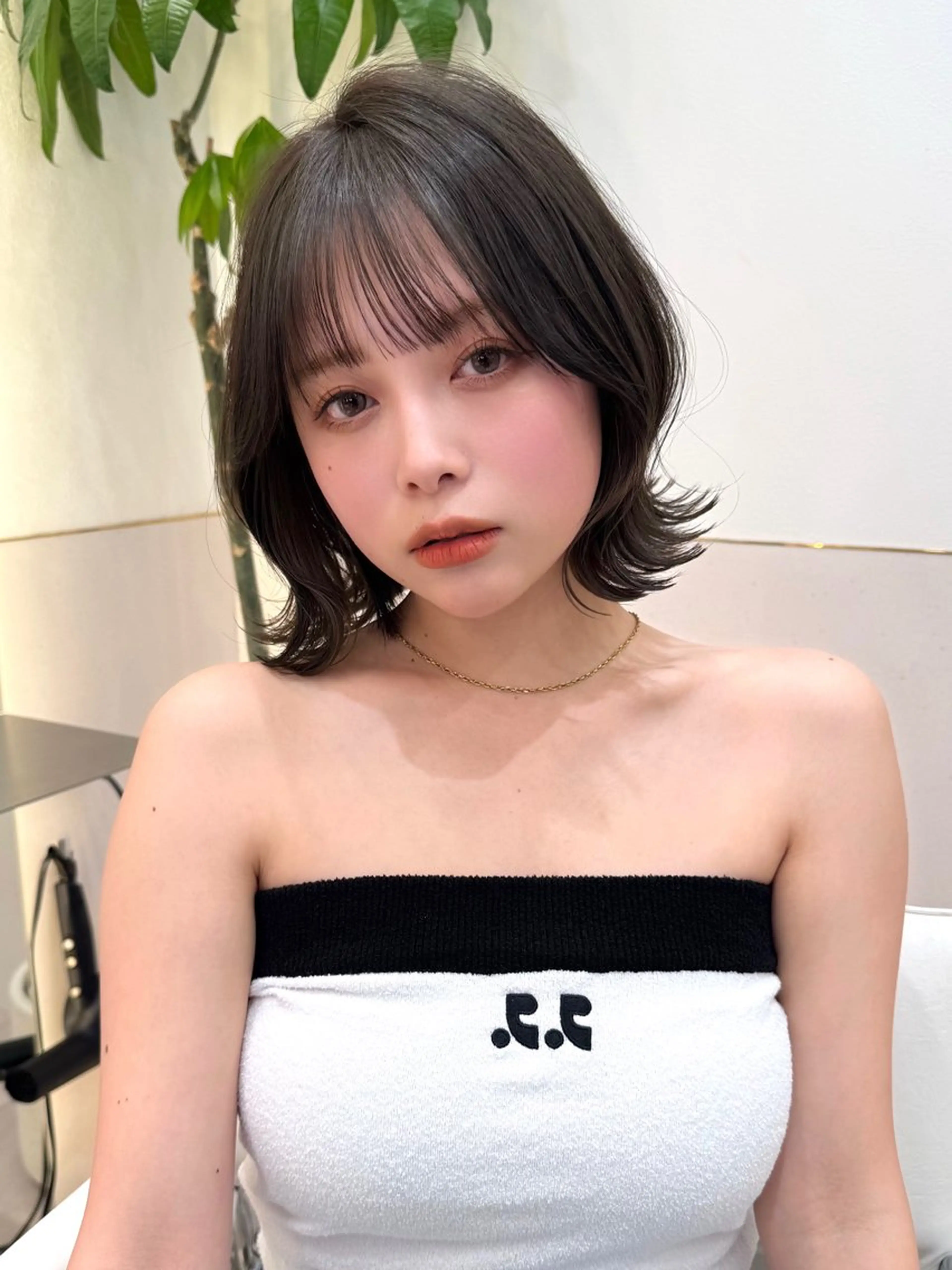 ミディアム カット ヘアカラー トリートメント 新宿/髪質改善/ボブ 韓国レイヤー大重聖斗のヘアスタイル