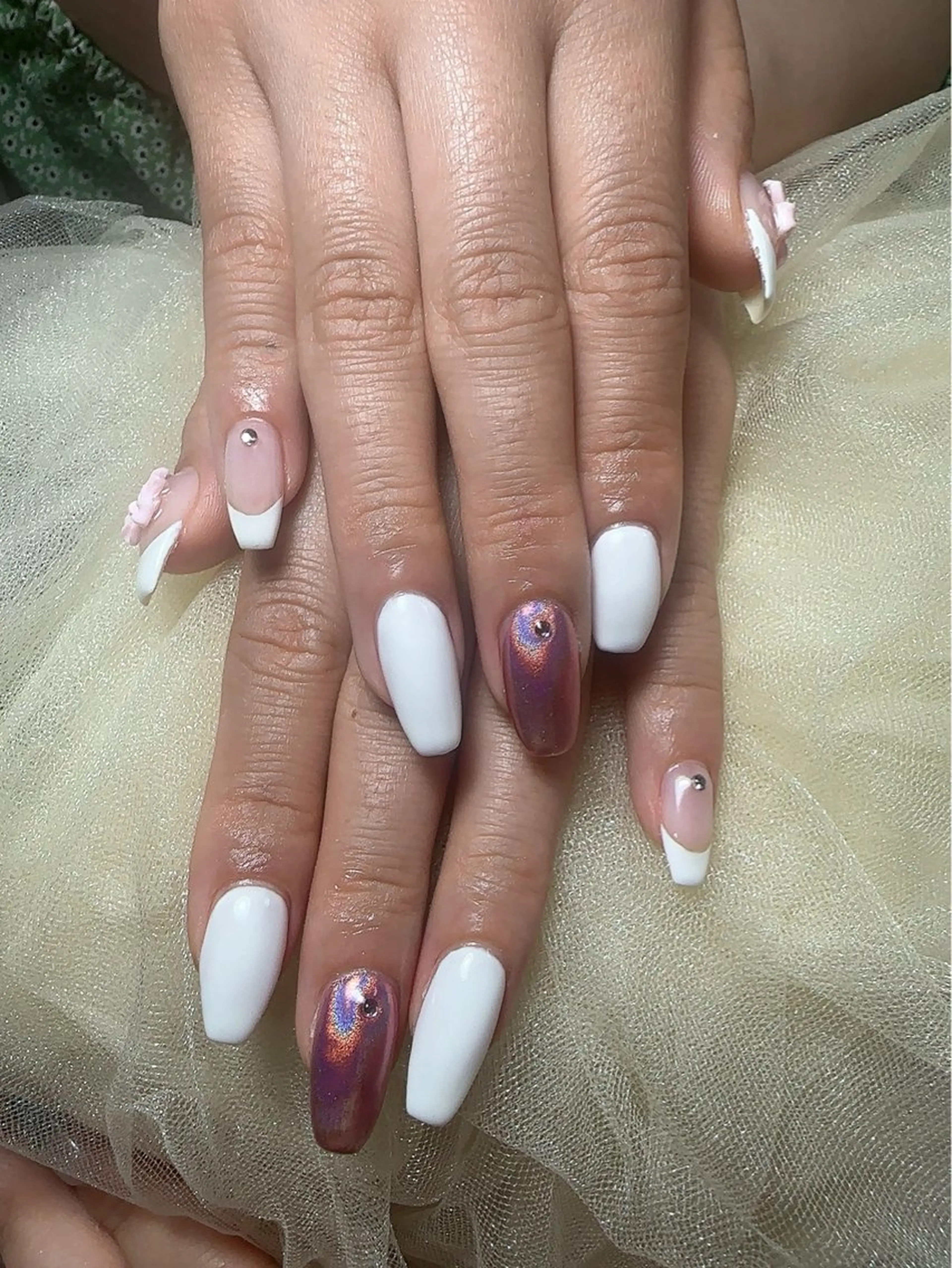 ネイル ハンドネイル ハンドケア UniqueNail さとみのネイルデザイン