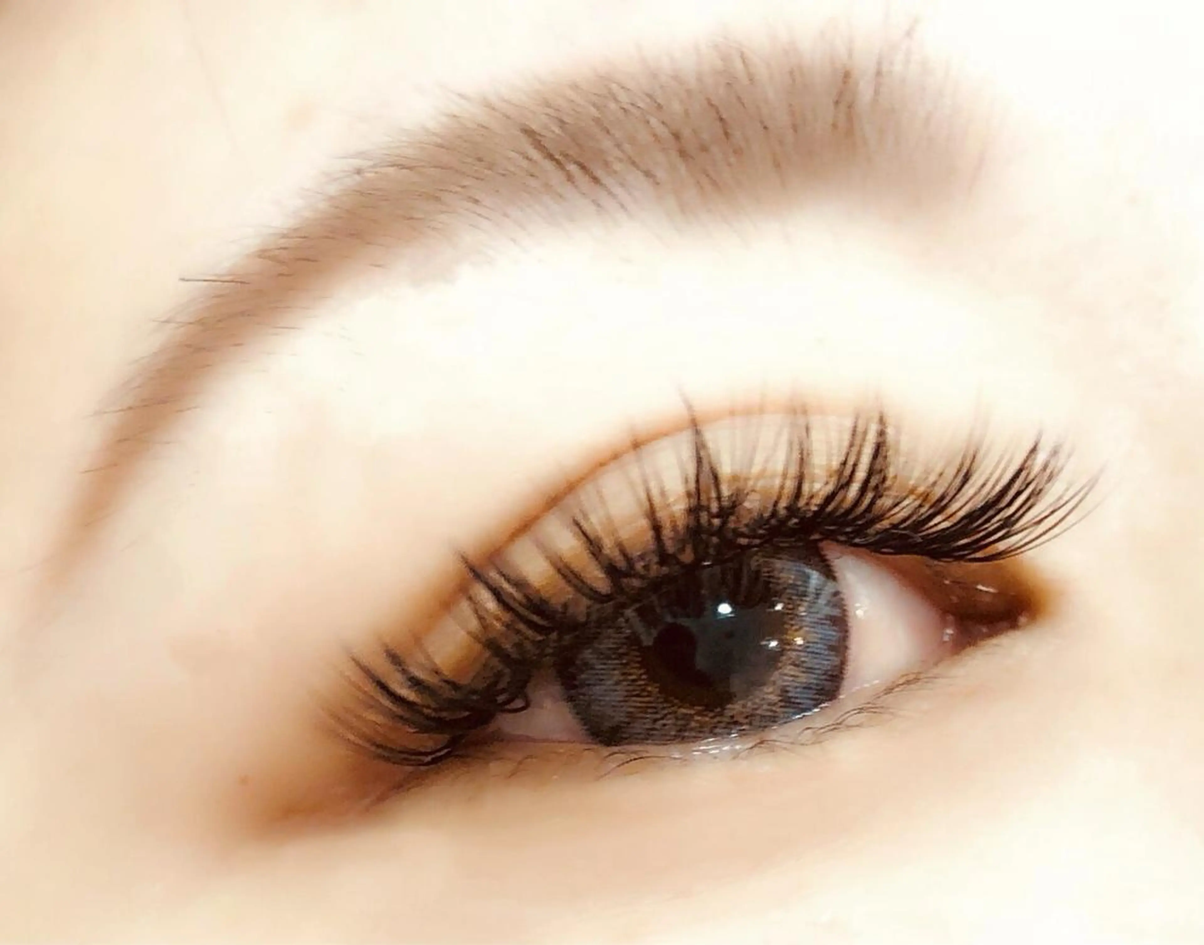 他店リペアOK🙆‍♀️取れた隙間が気になる✅ボリュームラッシュorフラットラッシュ✅30分リペアメニュー💖の写真