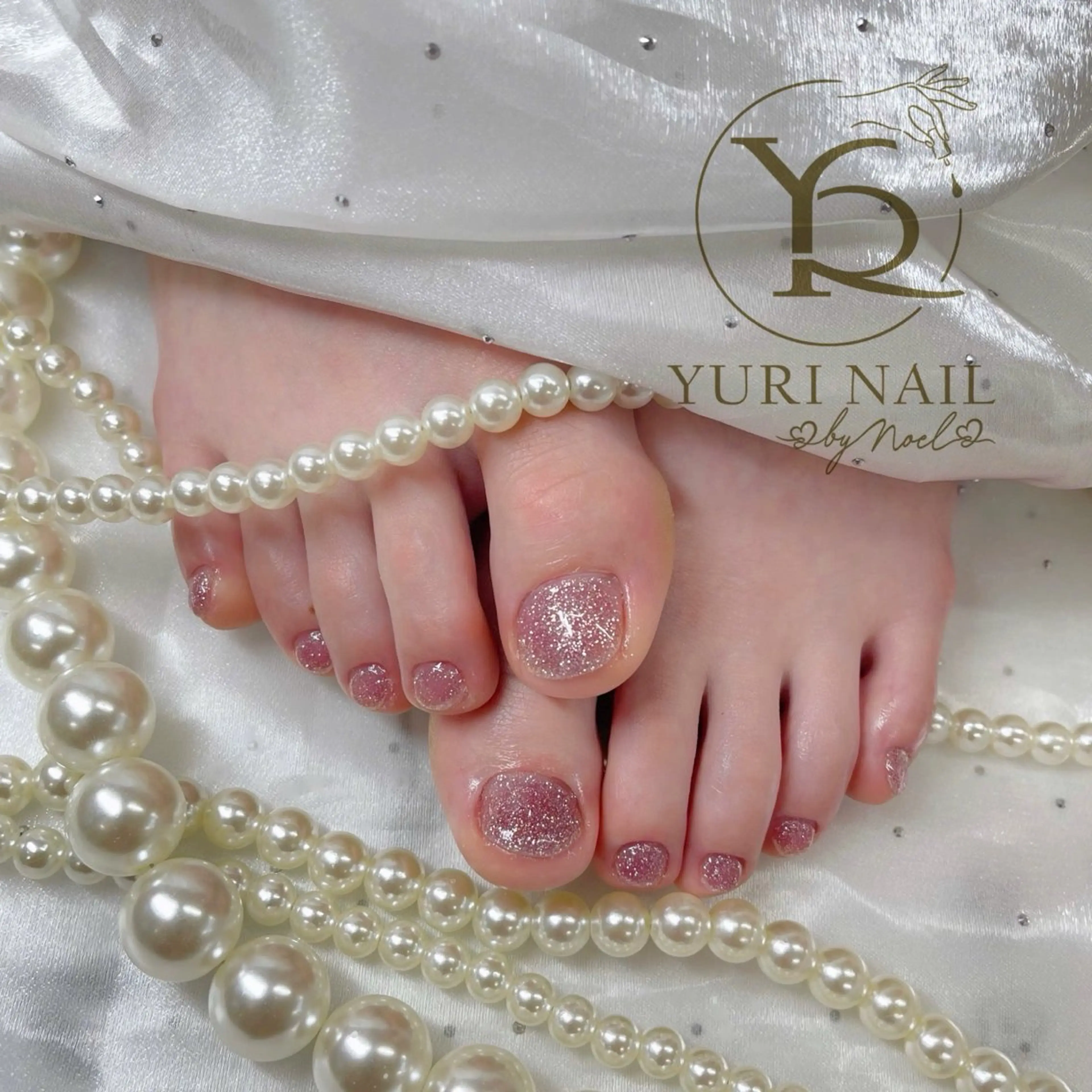 ネイル チークネイル フットネイル フレンチネイル グラデーション キラキラネイル ハンドネイル フットネイル ハンドケア YURI Nail Salon Funabashi所属・YURI Nail Funabashiのネイルデザイン