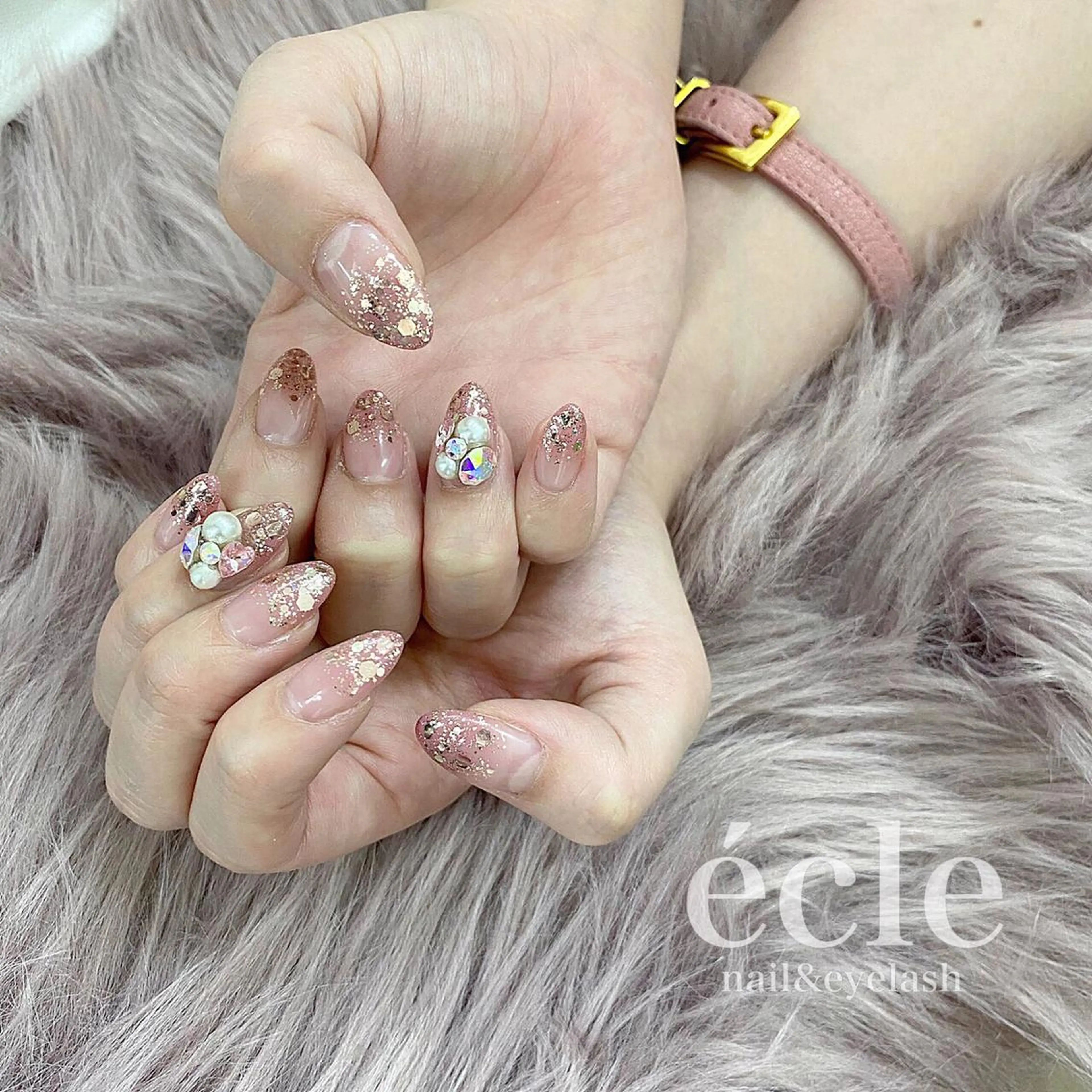 ネイル ラメ(グリッター) ハンドネイル écle nail&eyeのネイルデザイン