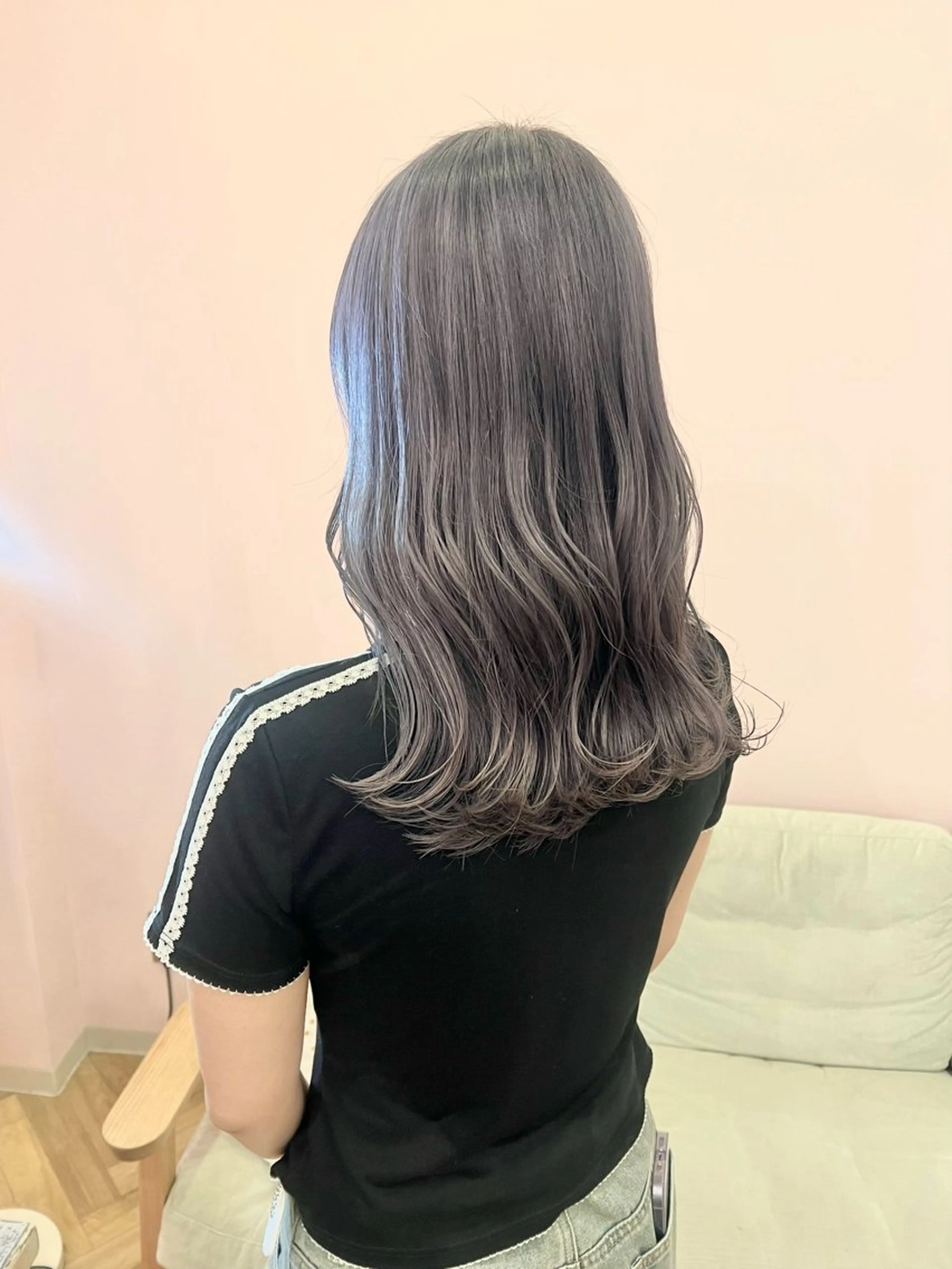 セミロング カラー カット ヘアカラー 🎀野崎 美玖𝜗𝜚˚⋆のヘアスタイル