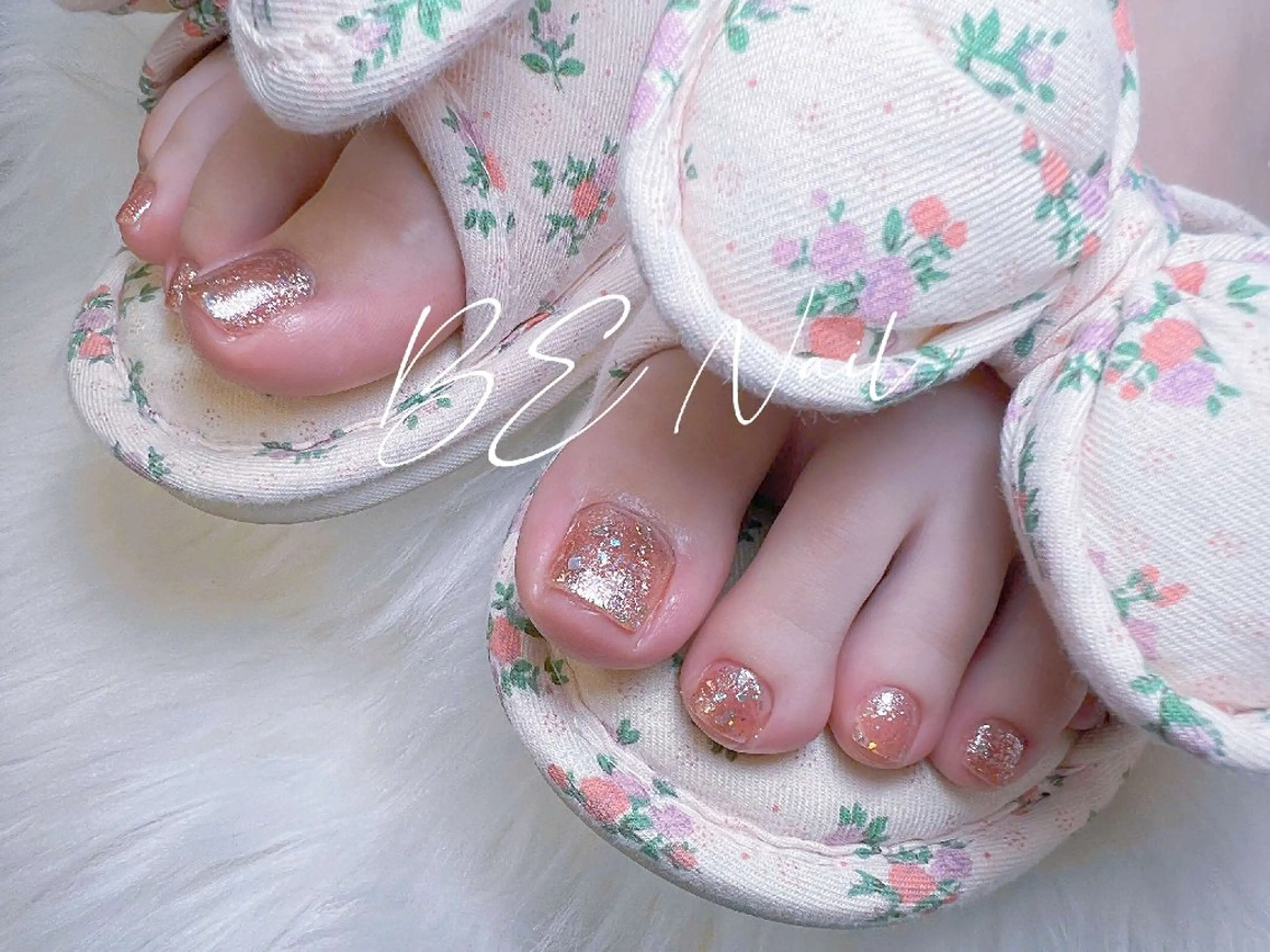 ネイル キラキラネイル マグネットネイル be nail所属・BE NAIL  新松戸のネイルデザイン