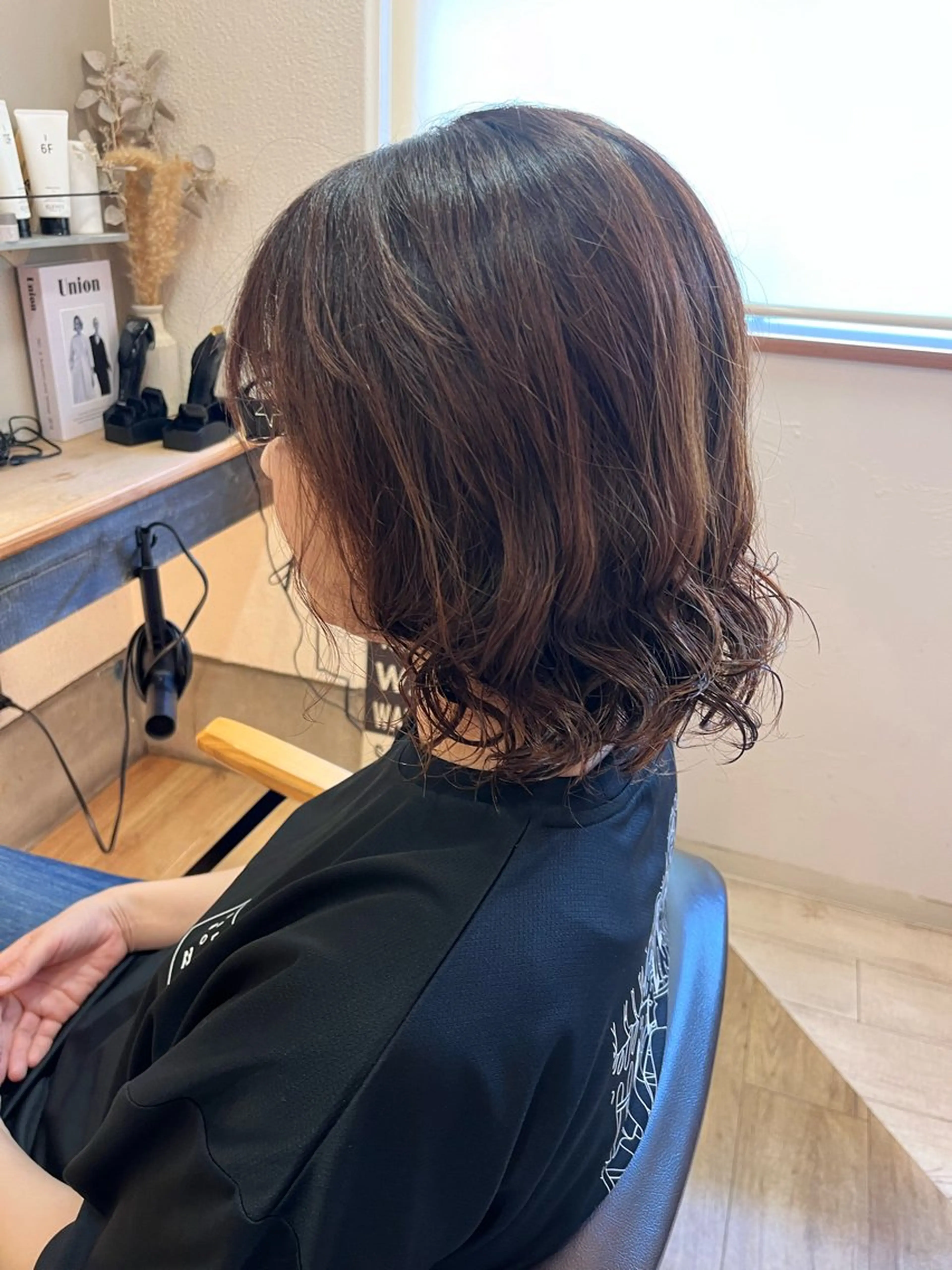カラー パーマ ハラちゃんカット✂︎ 透明感🩵ケアカラーのヘアスタイル