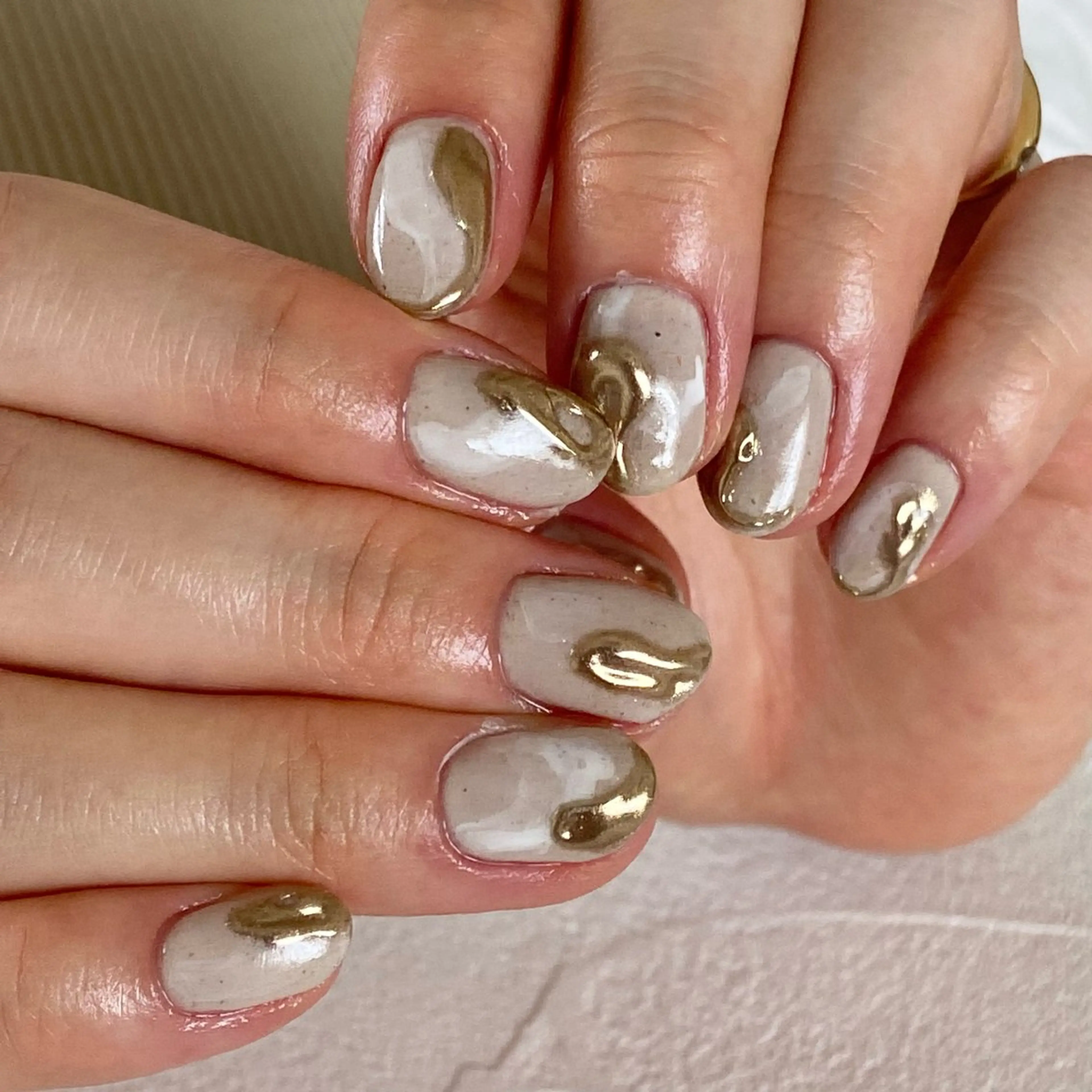 【オフありなし】定額シンプル🧡フレンチ・ラメグラ・マグネット🧡他店オフ無料🧡の写真