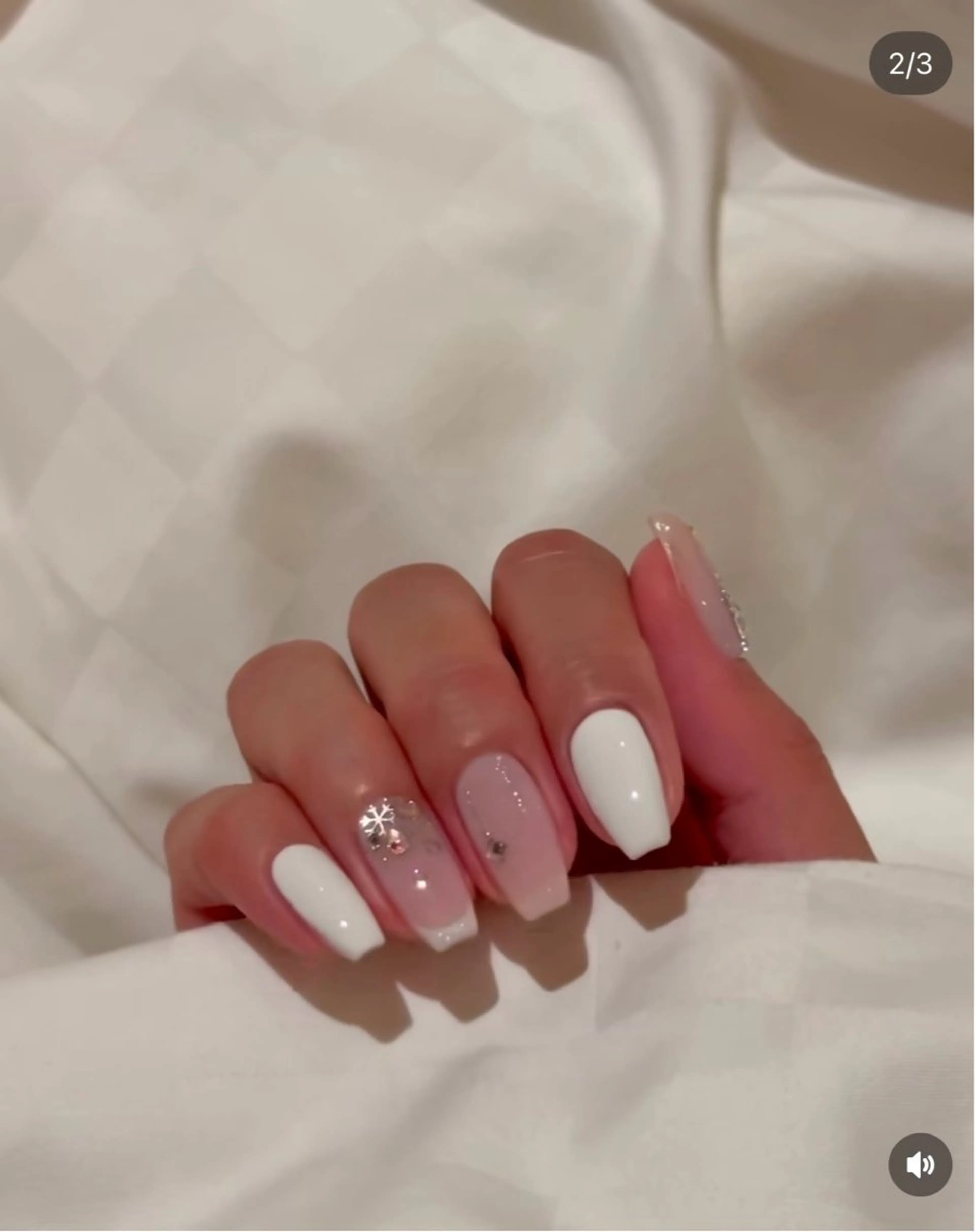 ネイル 韓国ネイル ニュアンスネイル シンプルネイル 春ネイル ワンホンネイル ハンドネイル ハンドケア Nihonthy Nail 新宿所属・Nihonthy Nail 新宿のネイルデザイン