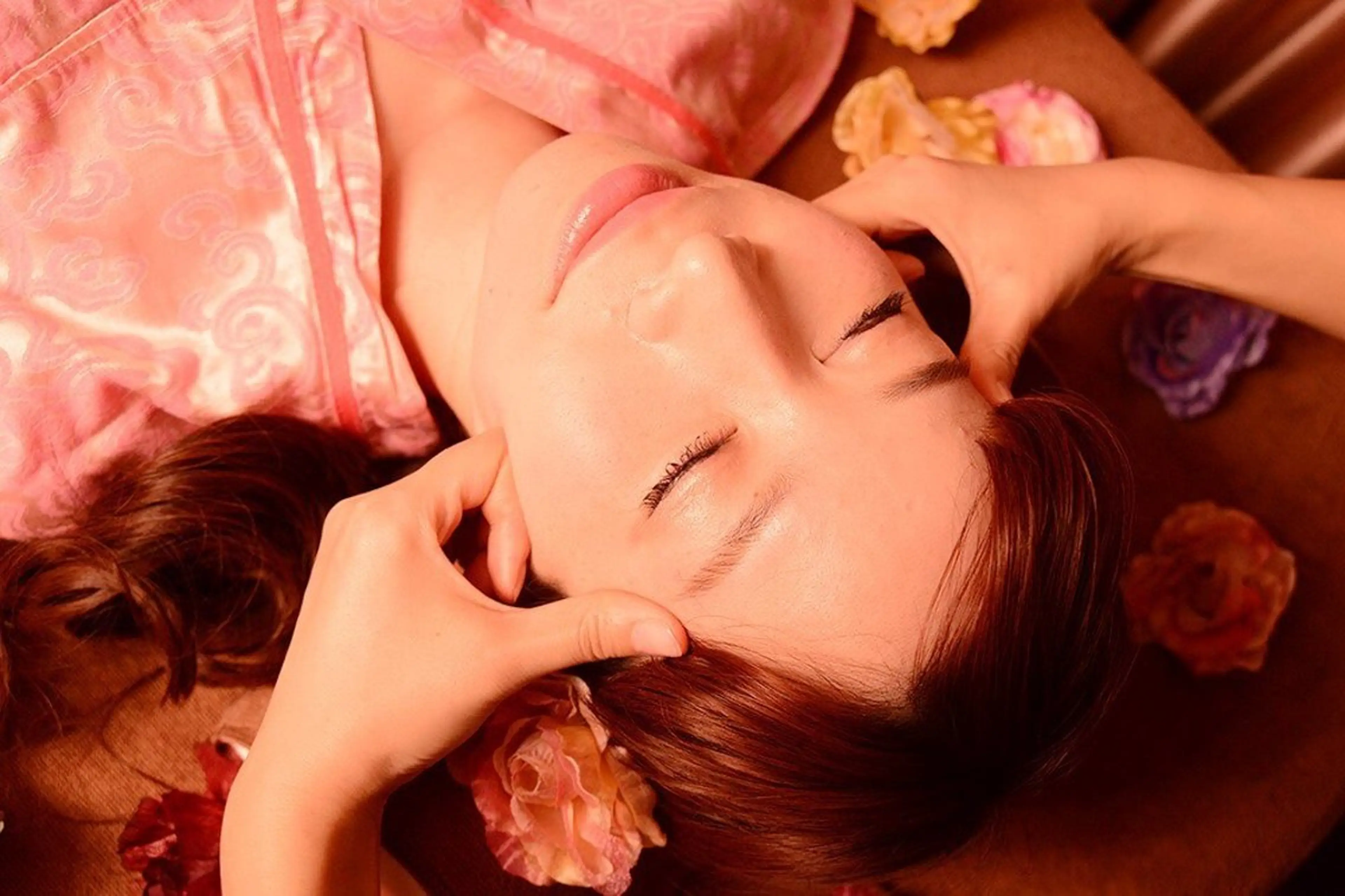 全身アロマ60分+小顔ハイパー60分+モデリングパック120分の写真