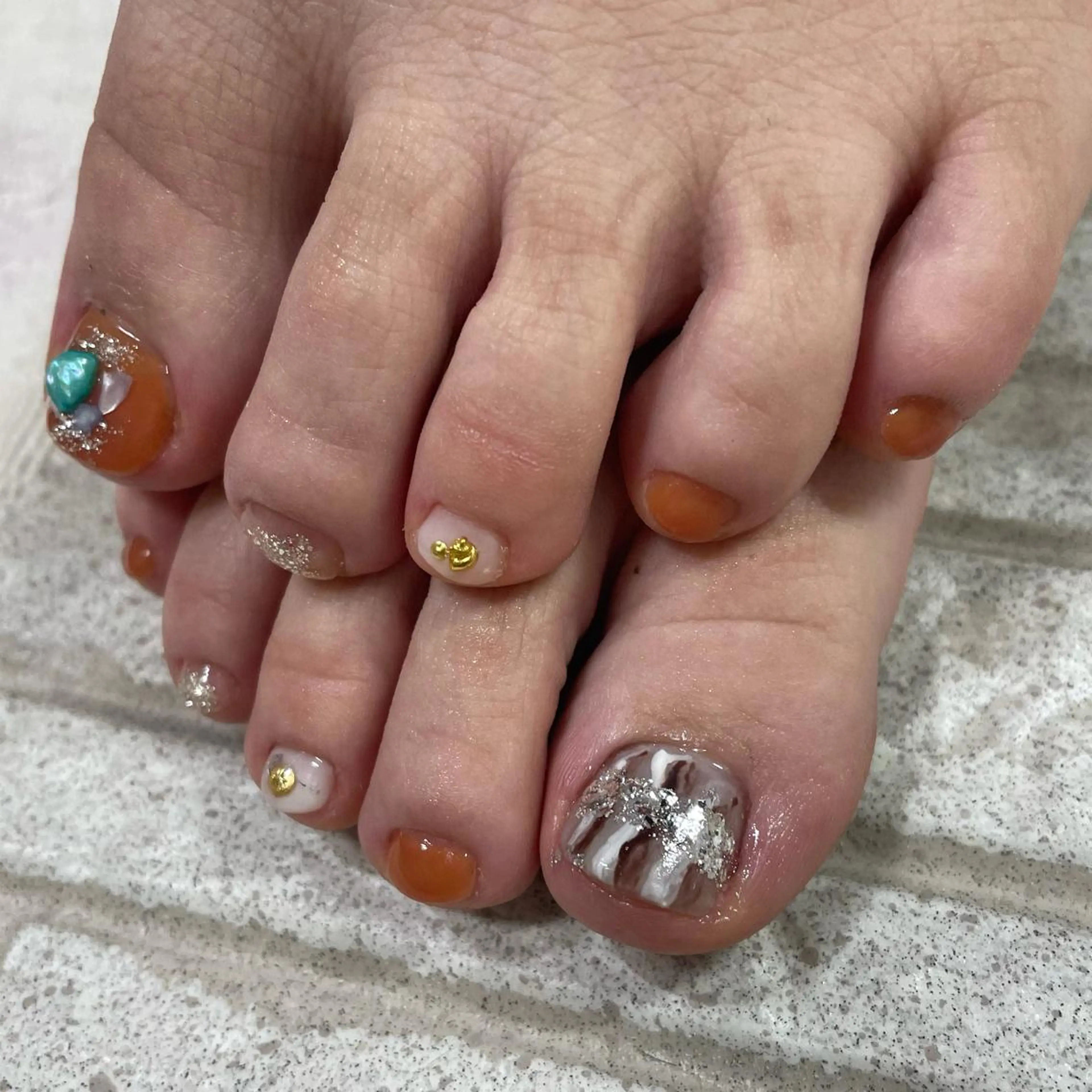 ネイル フットネイル 持ち込み 奥園 良恵のネイルデザイン