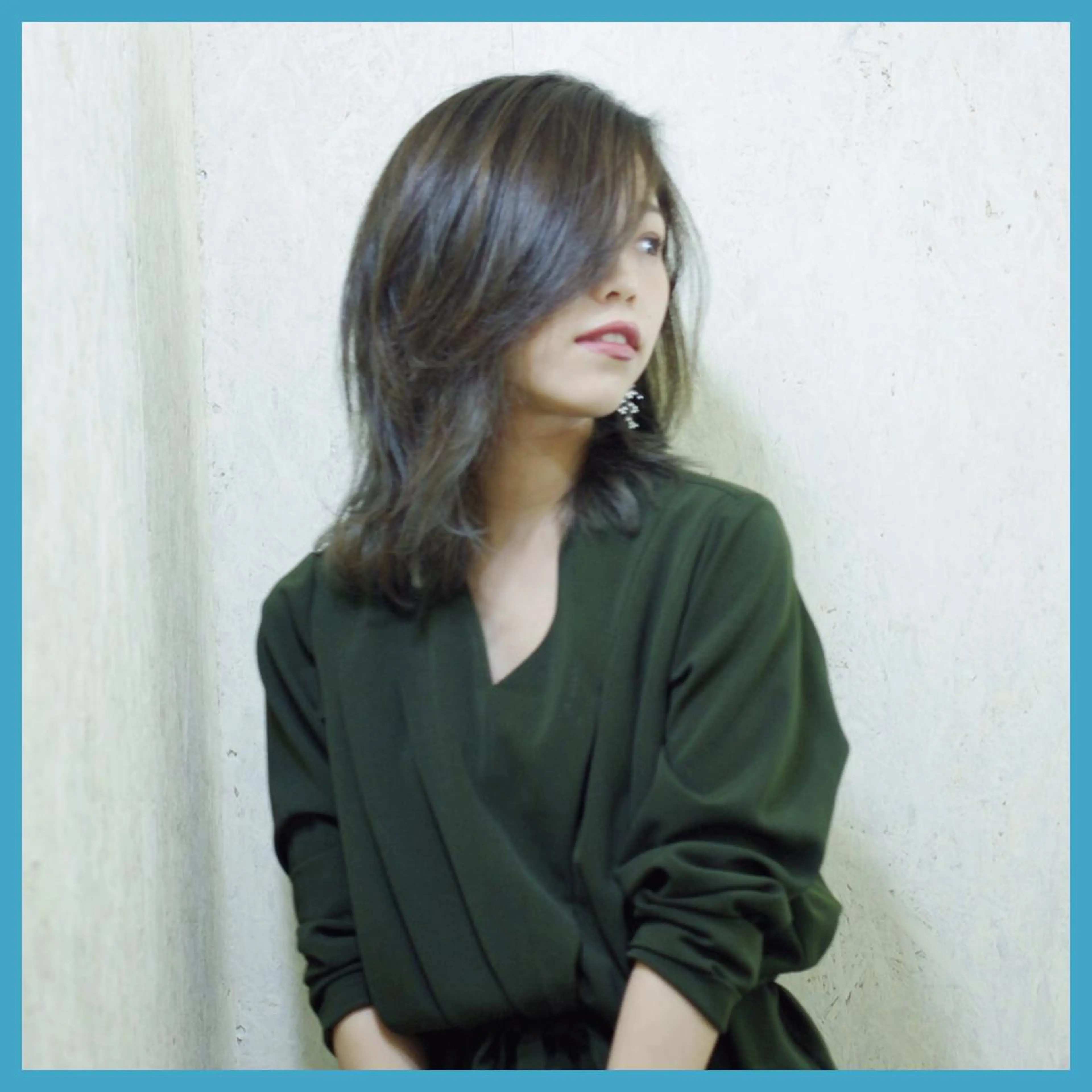 セミロング カラー 小沢 佑次のヘアスタイル