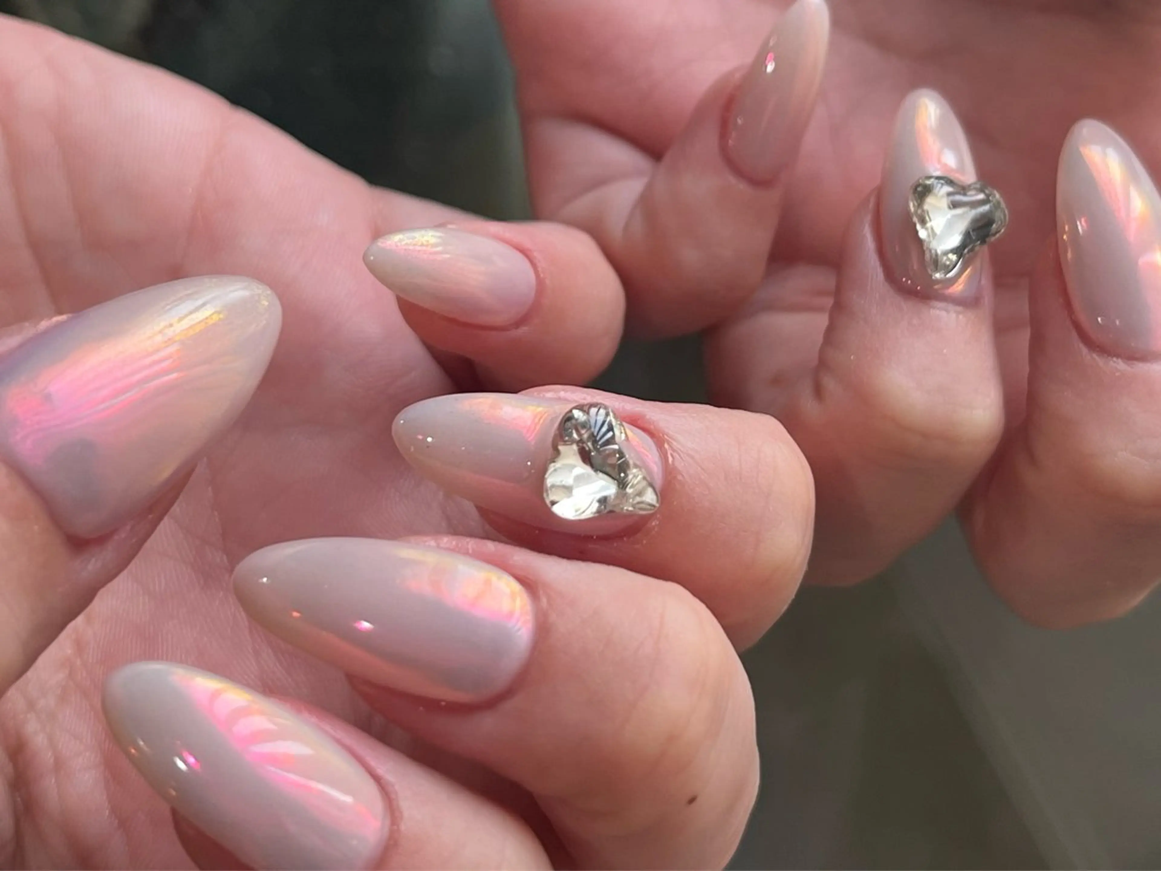 ネイル ミラーネイル ハンドネイル repos 金山ネイルサロンのネイルデザイン