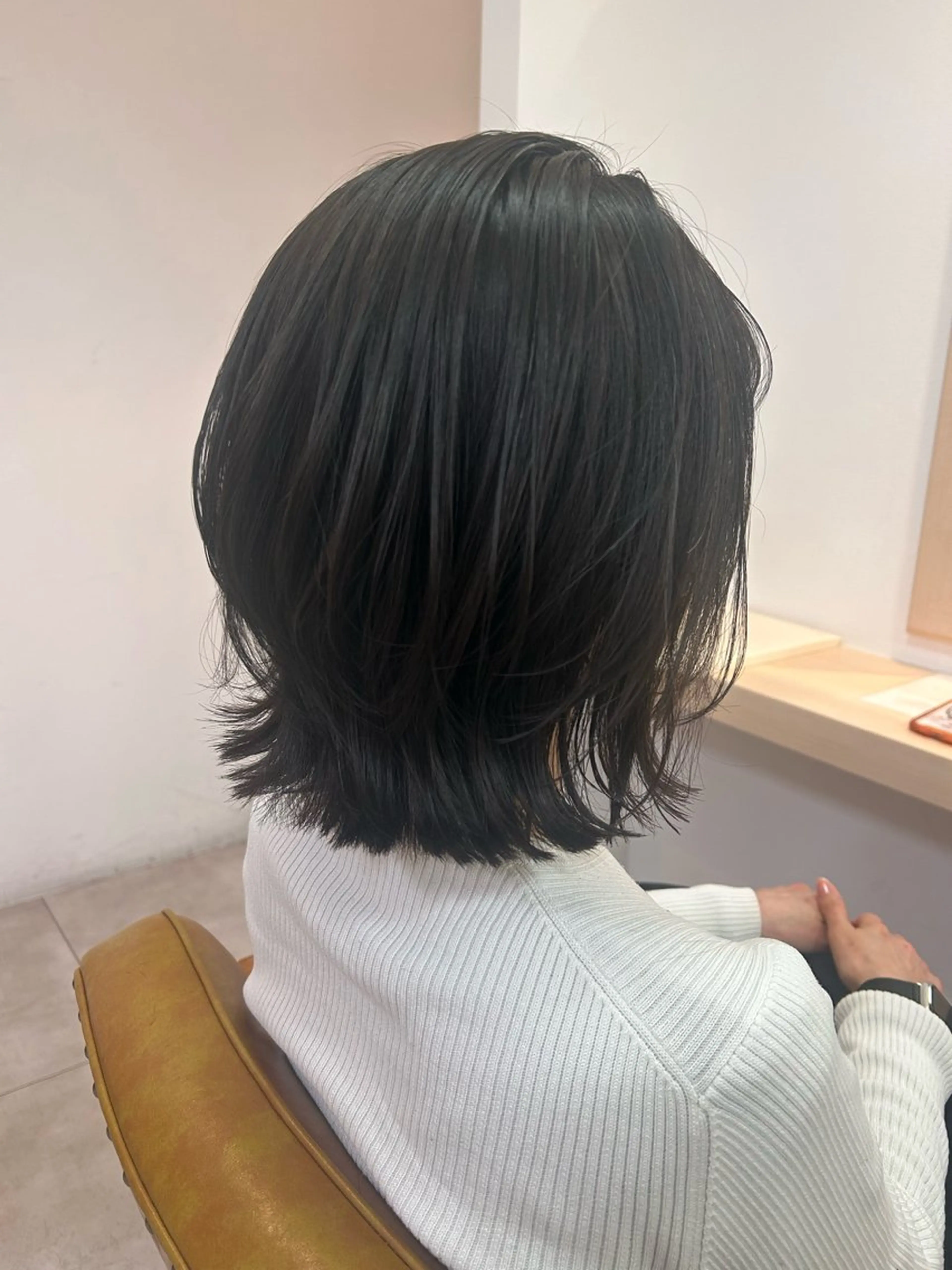 ミディアム ボブレイヤー ボブ レイヤーカット 金山/くびれショート ショートボブAikaのヘアスタイル