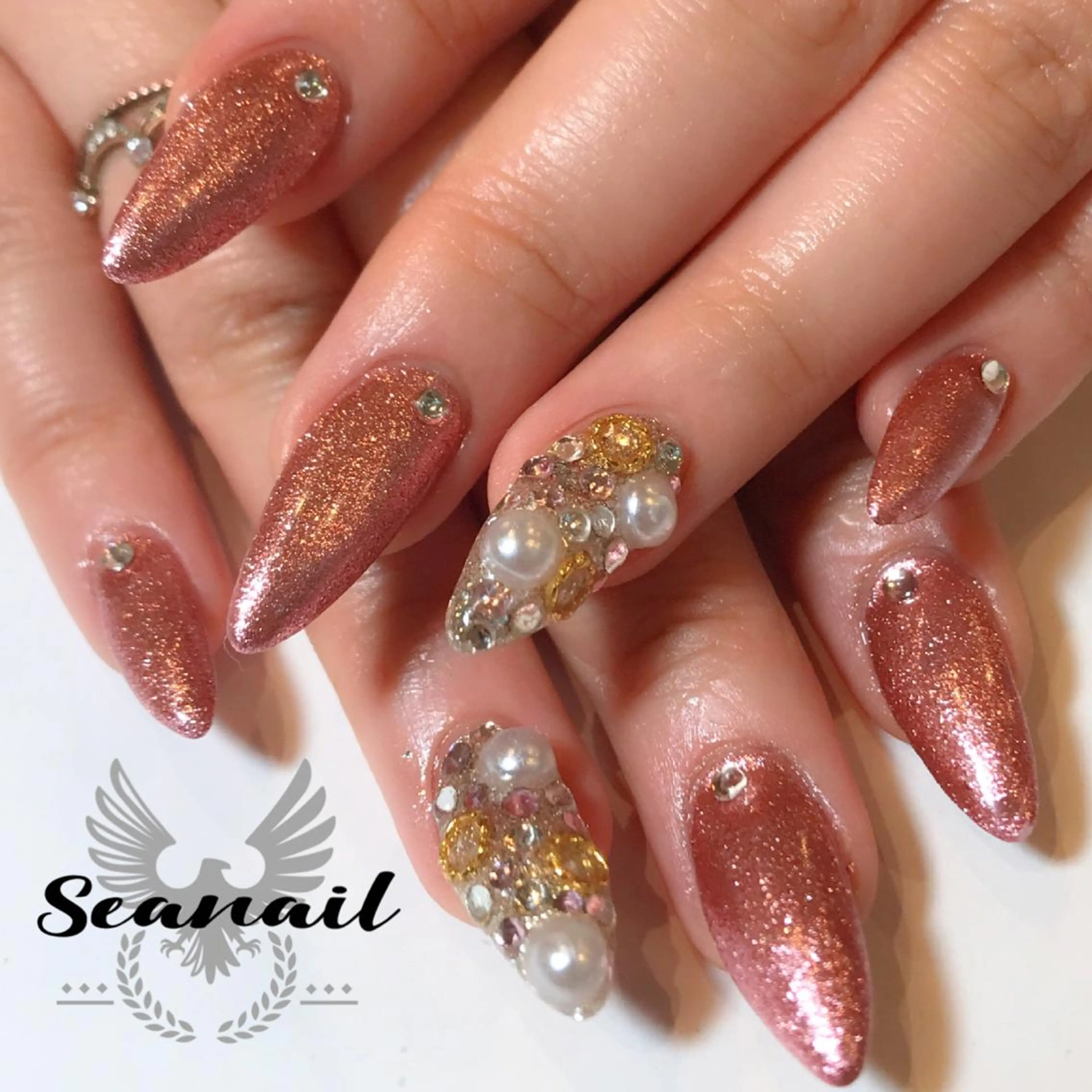 ネイル 小尾 栞のネイルデザイン