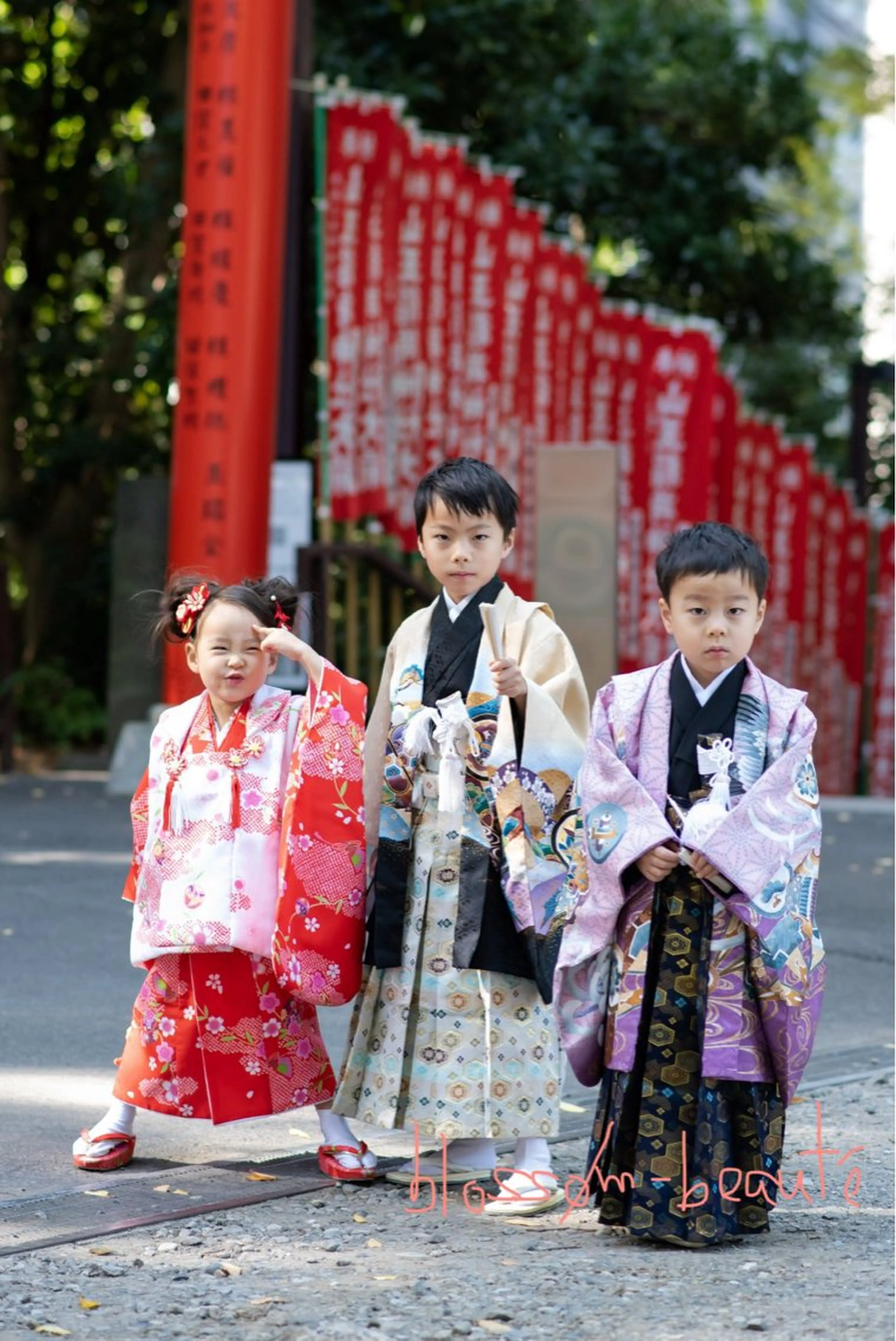 七五三パック【5歳】　＋ロケーション撮影付き　　　　　　セット・メイク・着付込+1時間のロケーションフォト全データ付の写真
