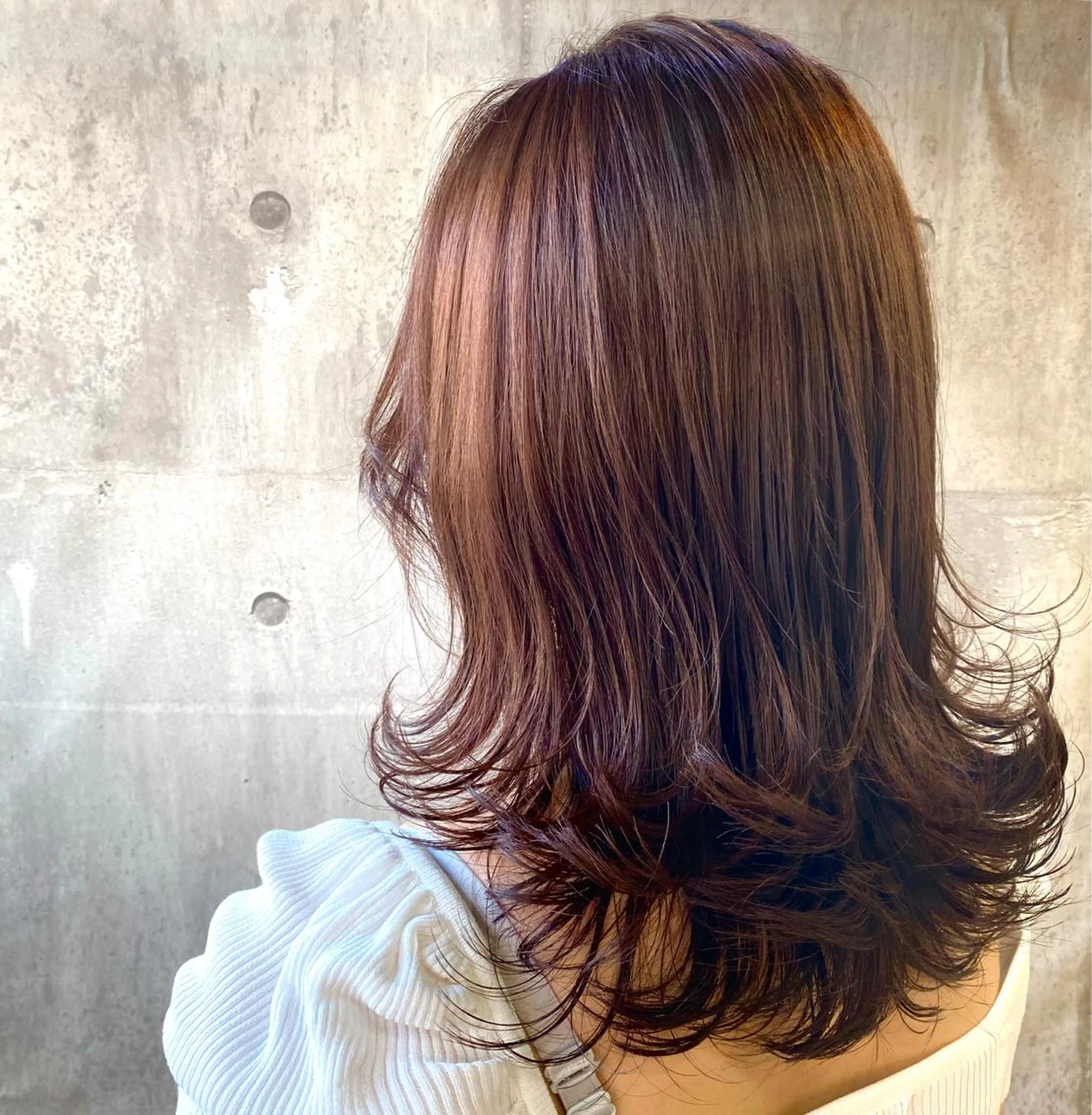 カラー Life Nagiのヘアスタイル