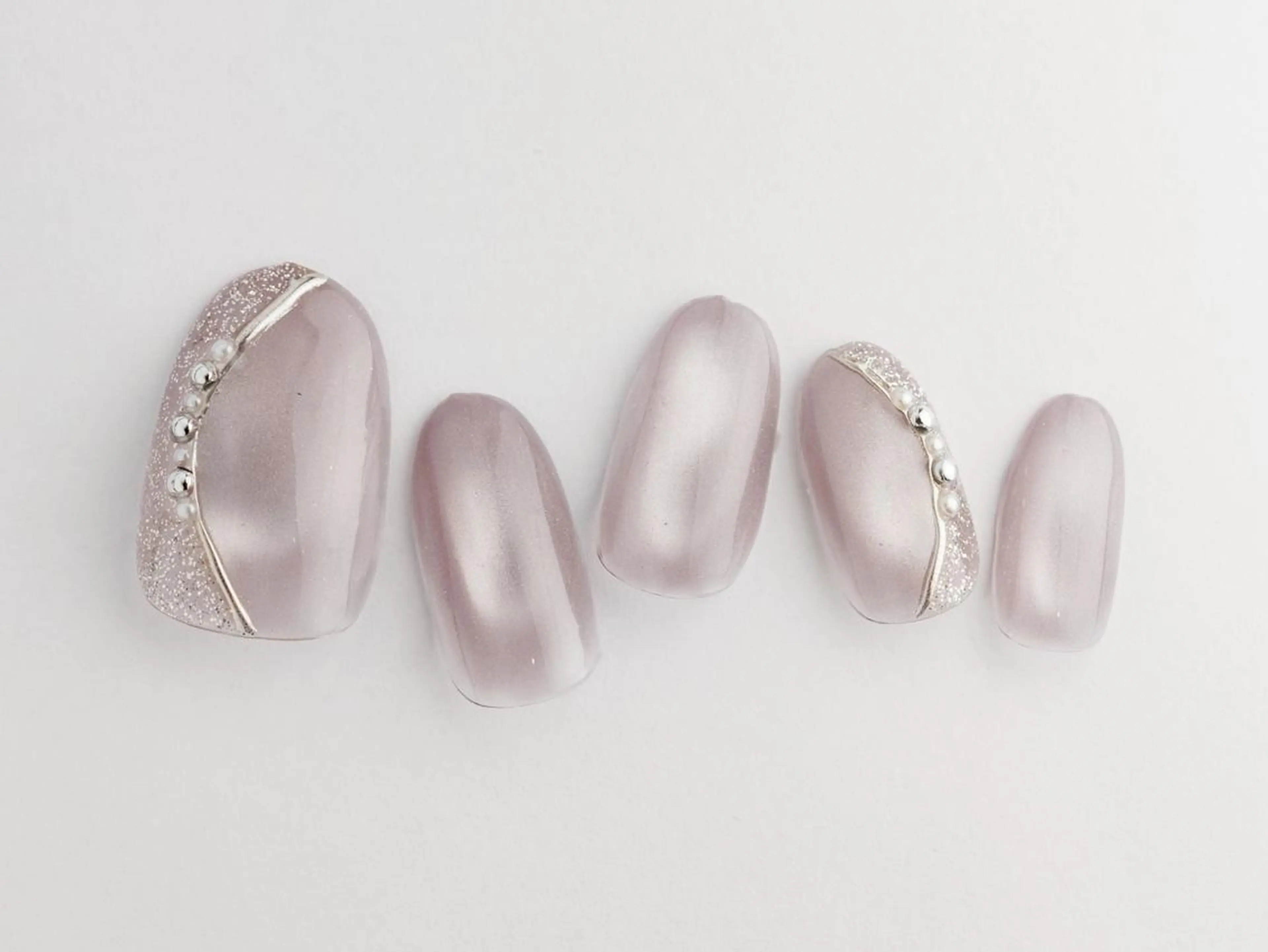 ネイル 💗🪽Tiary Nail🪽💗のネイルデザイン