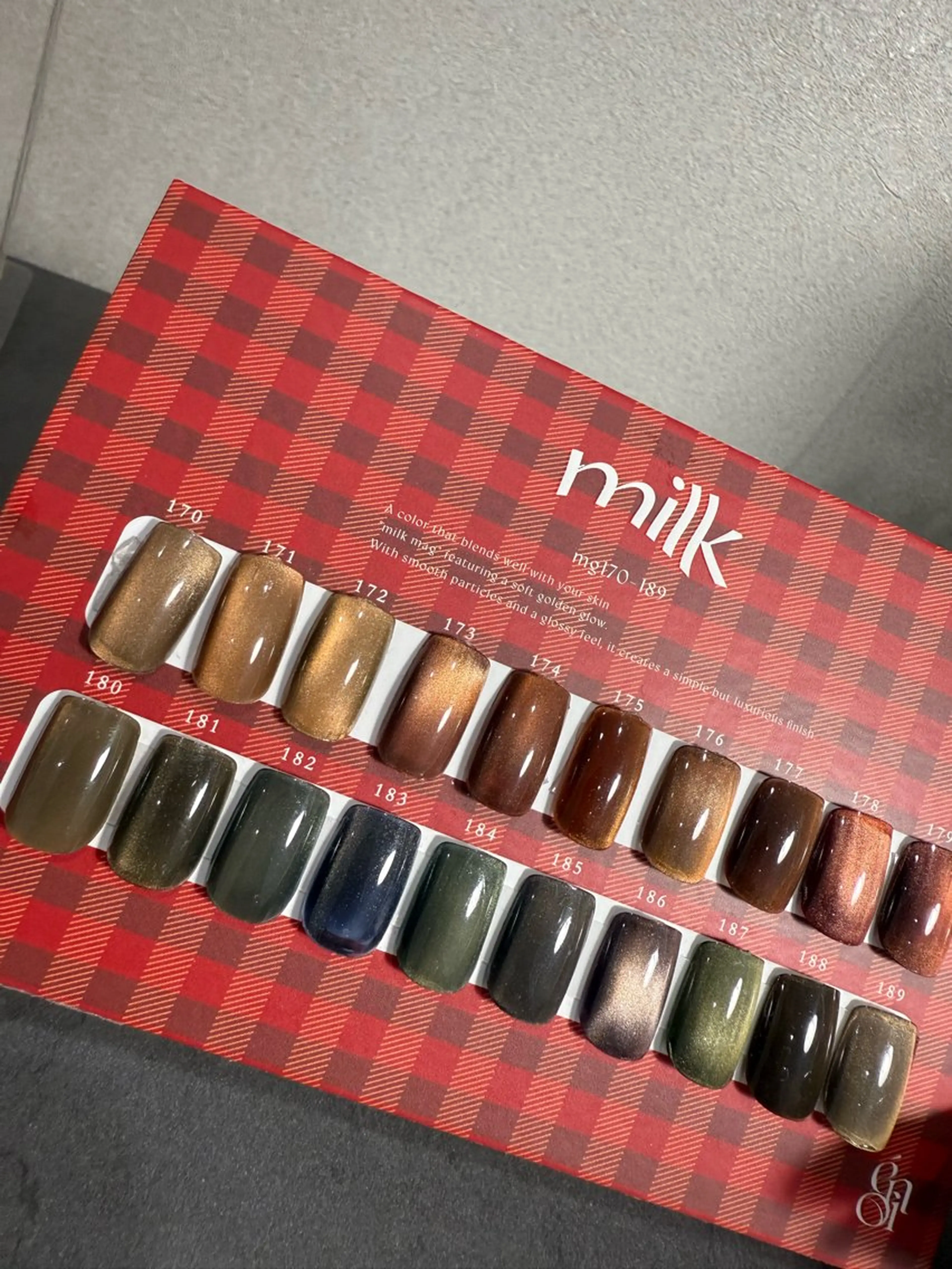 ネイル enchantee nail所属・Enchantée yukaのネイルデザイン