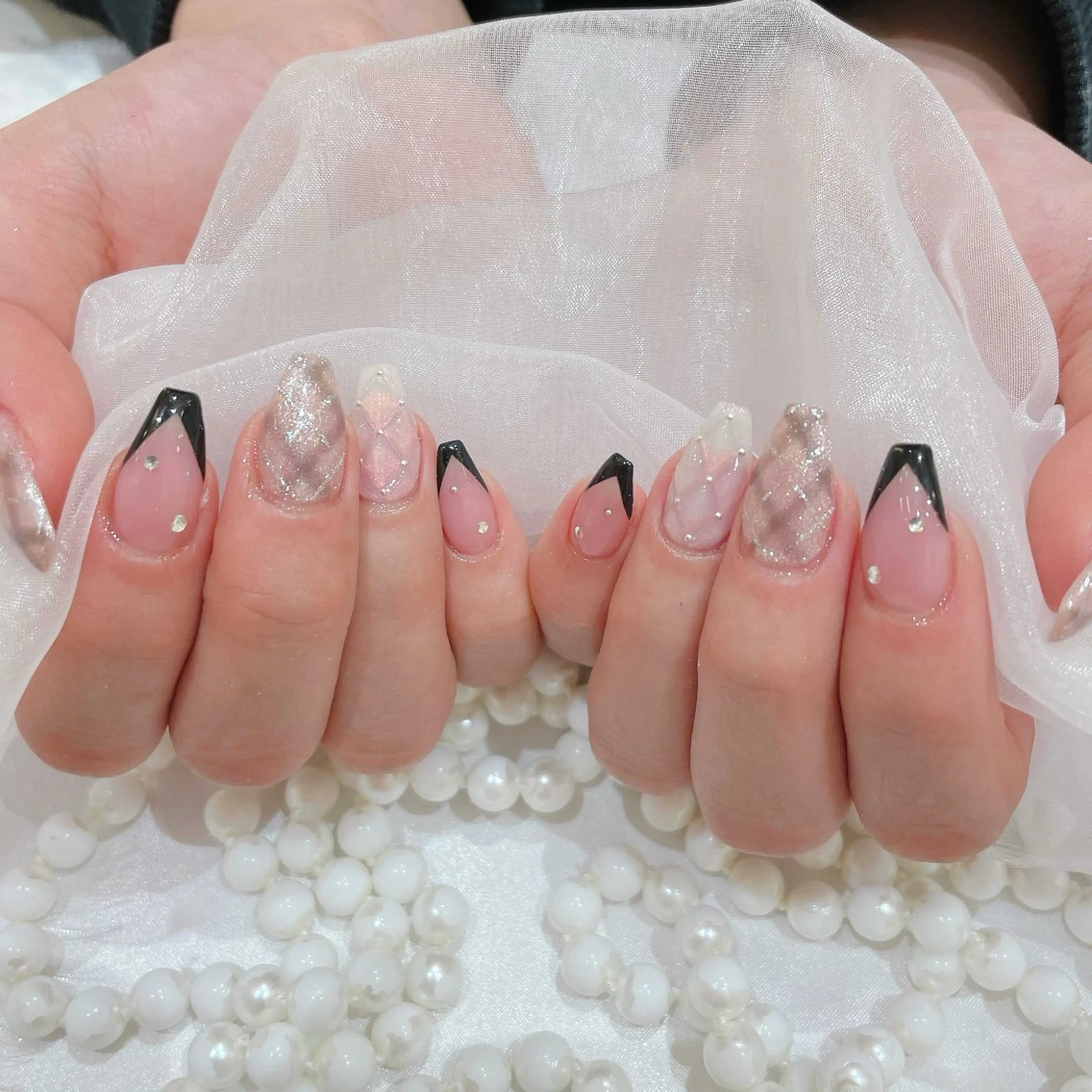 ネイル Raviy イオンモール成田店所属・菅谷 百花のネイルデザイン