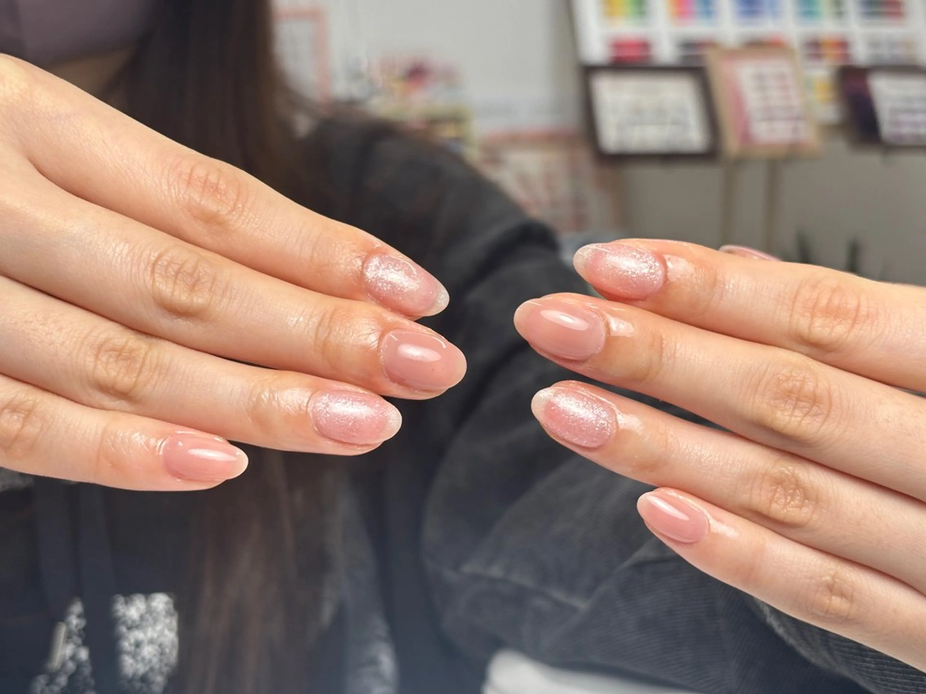 ショート ハンドネイル トゥー フエンのネイルデザイン