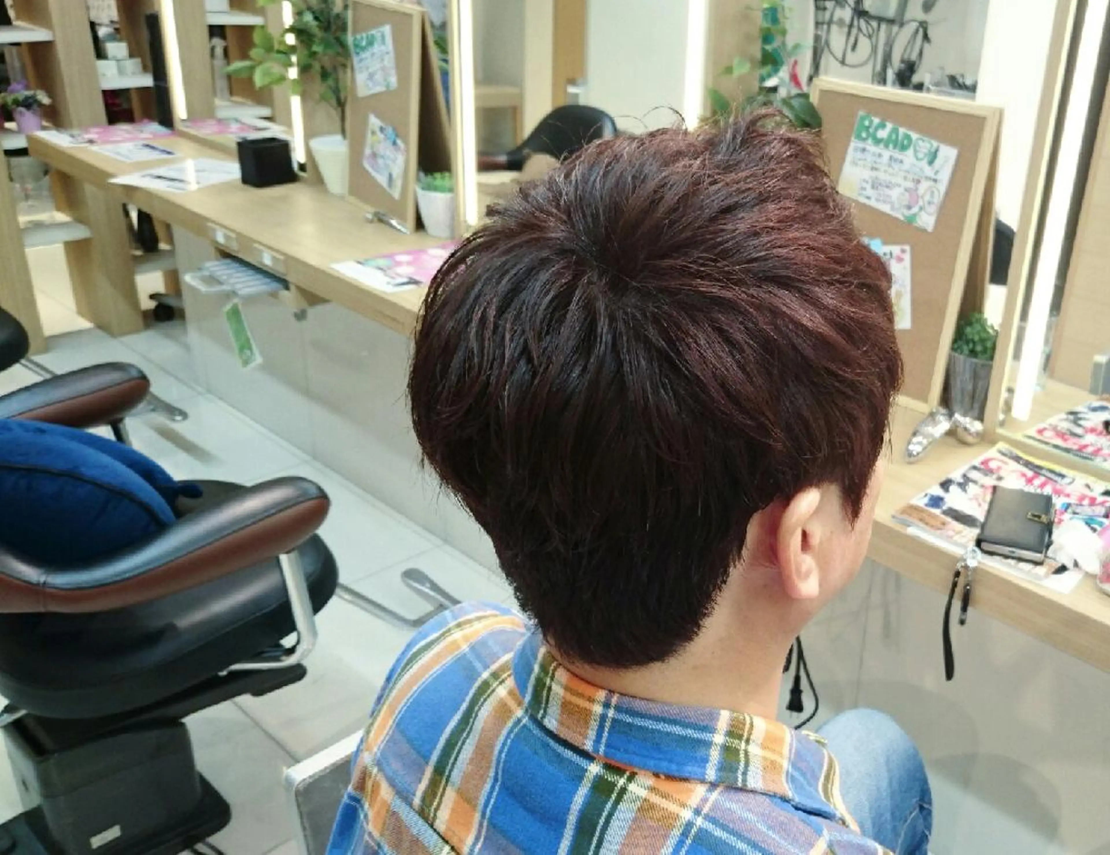 ショート メンズ 透明感ハイライト◎ 伊藤夏海のヘアスタイル