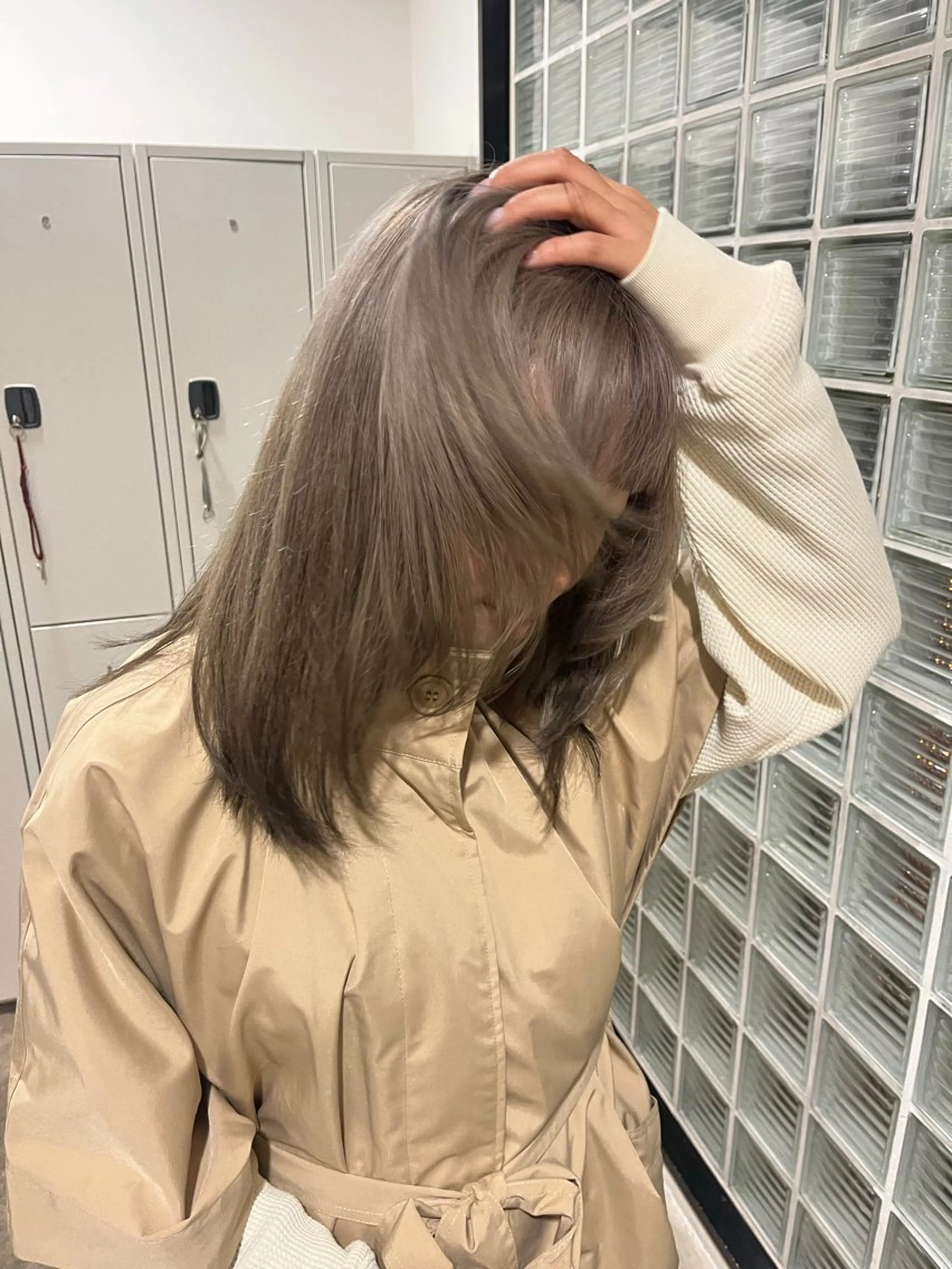 ミディアム AIKA /大阪美容室のヘアスタイル