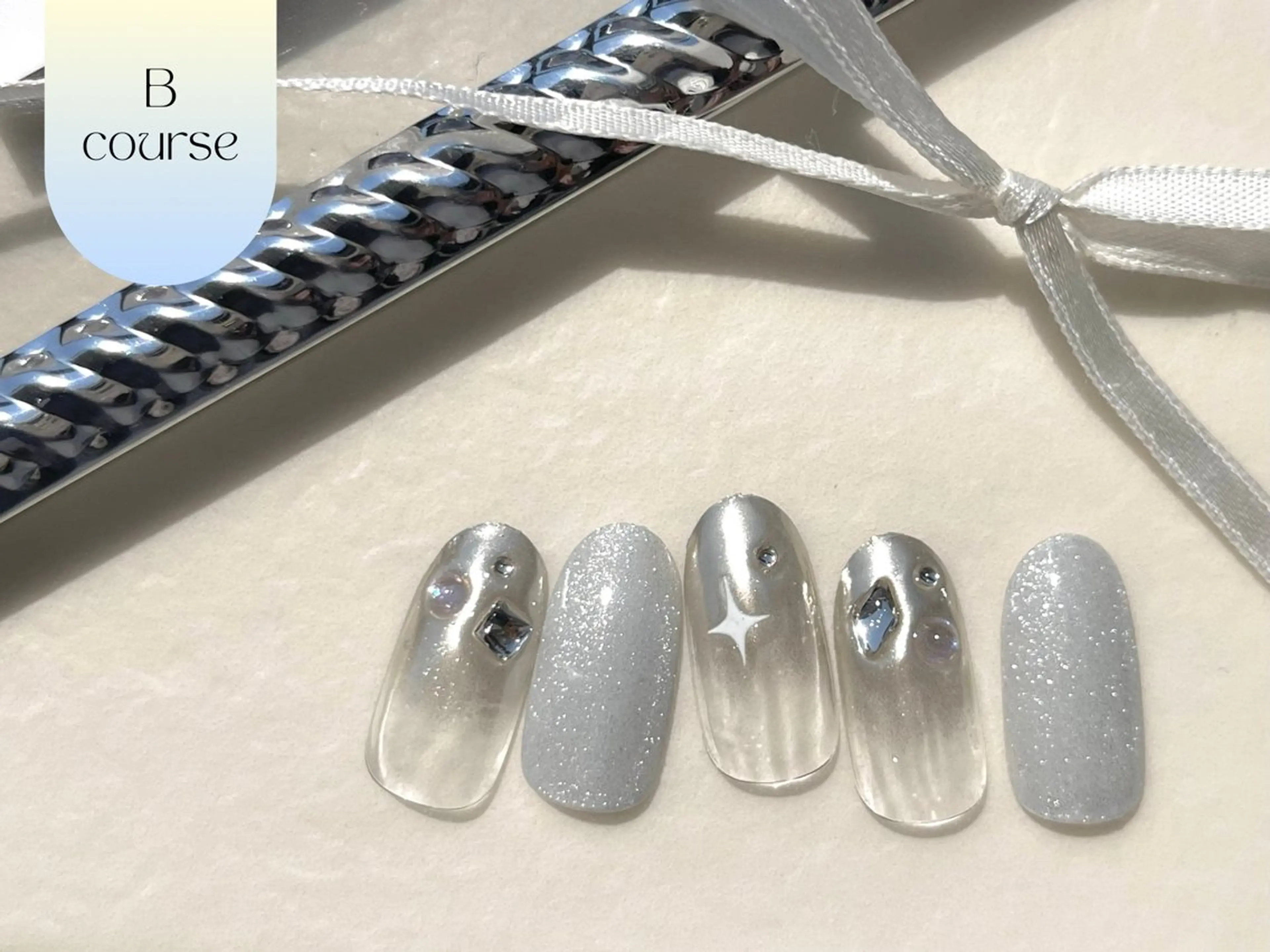 ネイル ハンドネイル アリアグレイス ネイルサロンのネイルデザイン