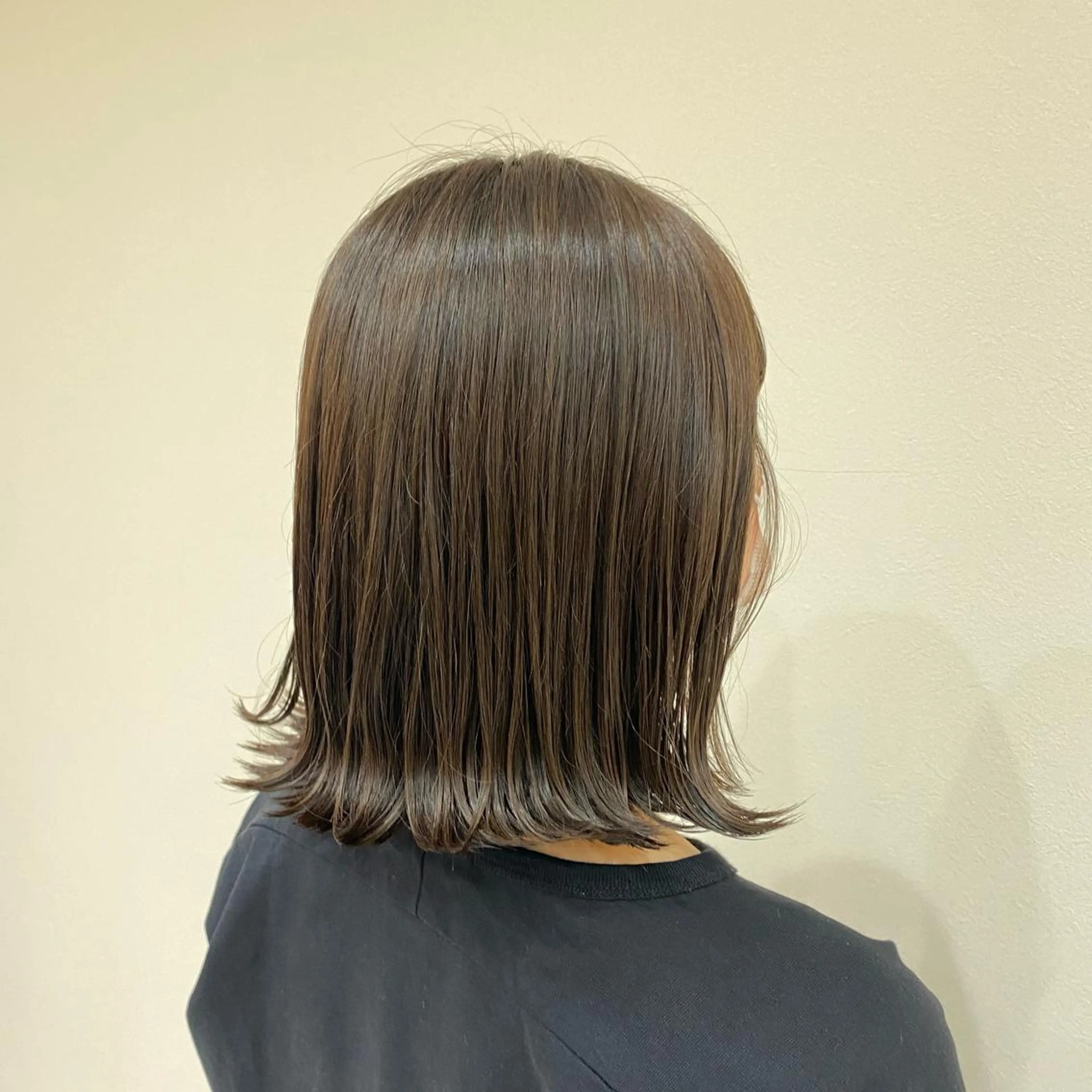 カラー 柔らかベージュ🩰/ 新潟駅/くるみのヘアスタイル