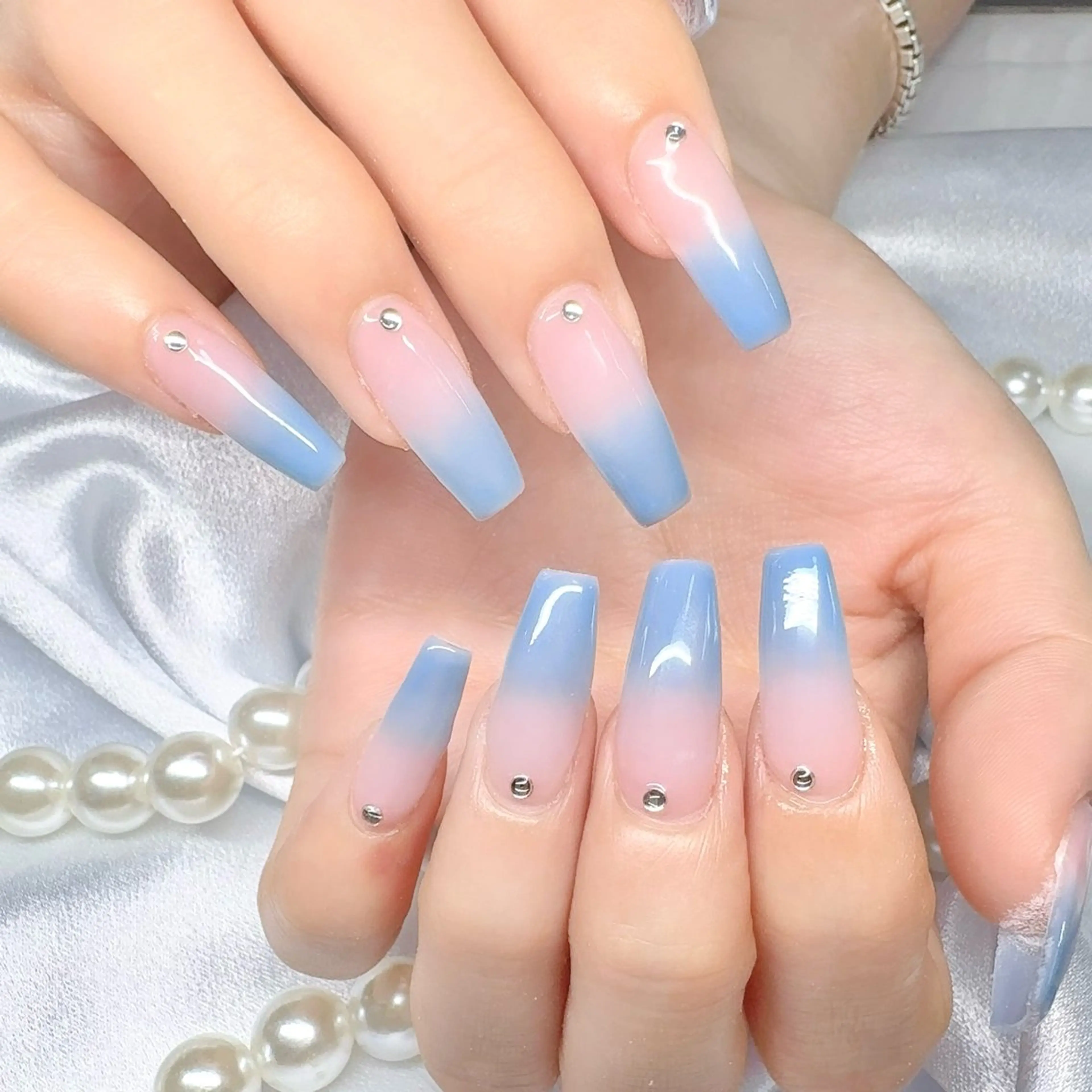 ネイル ハンドネイル ハンドケア minami ネイルのネイルデザイン