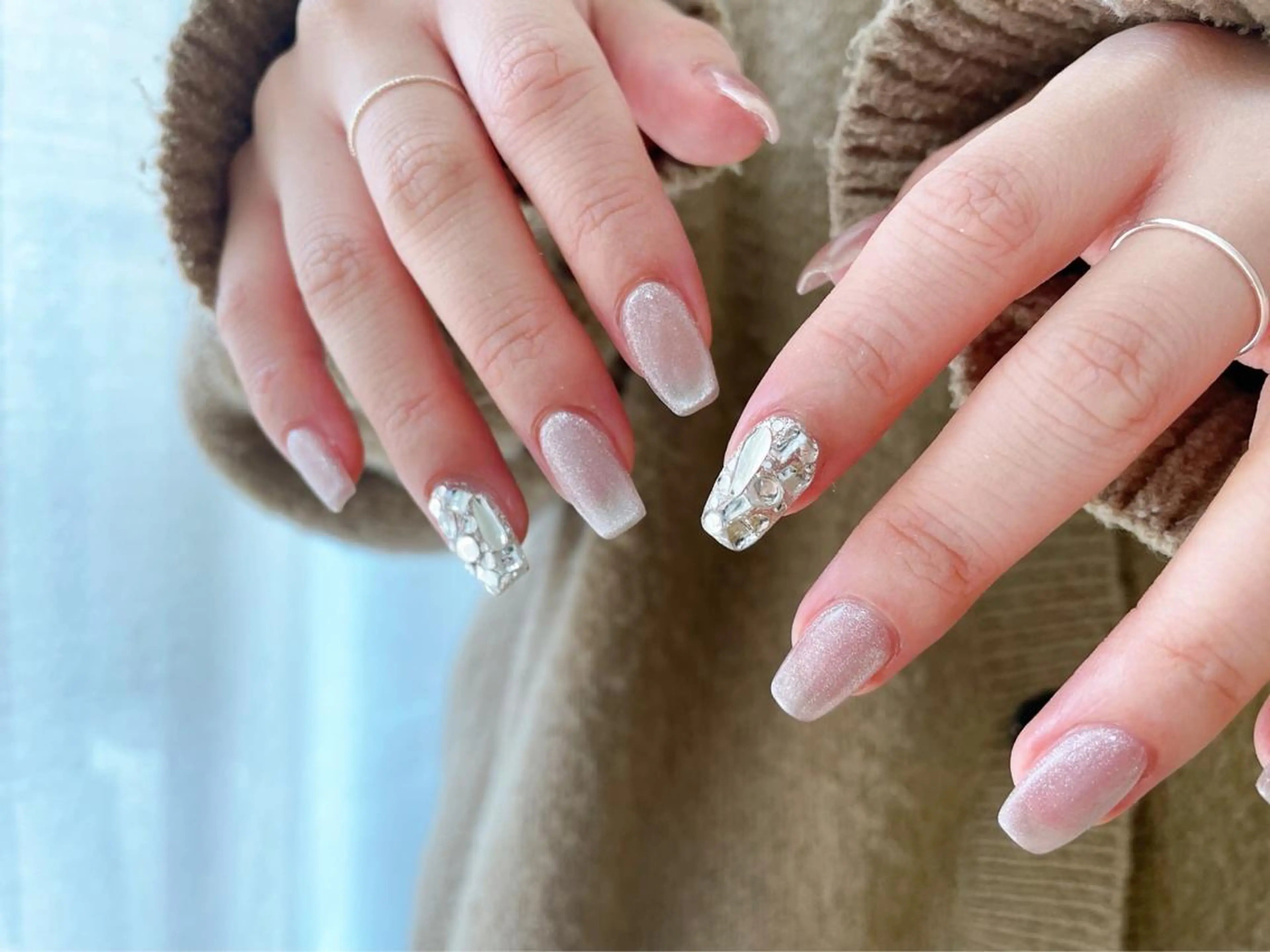 ネイル マグネットネイル ハンドネイル kiki nail &brow二子玉川の眉毛・アイブロウイメージ