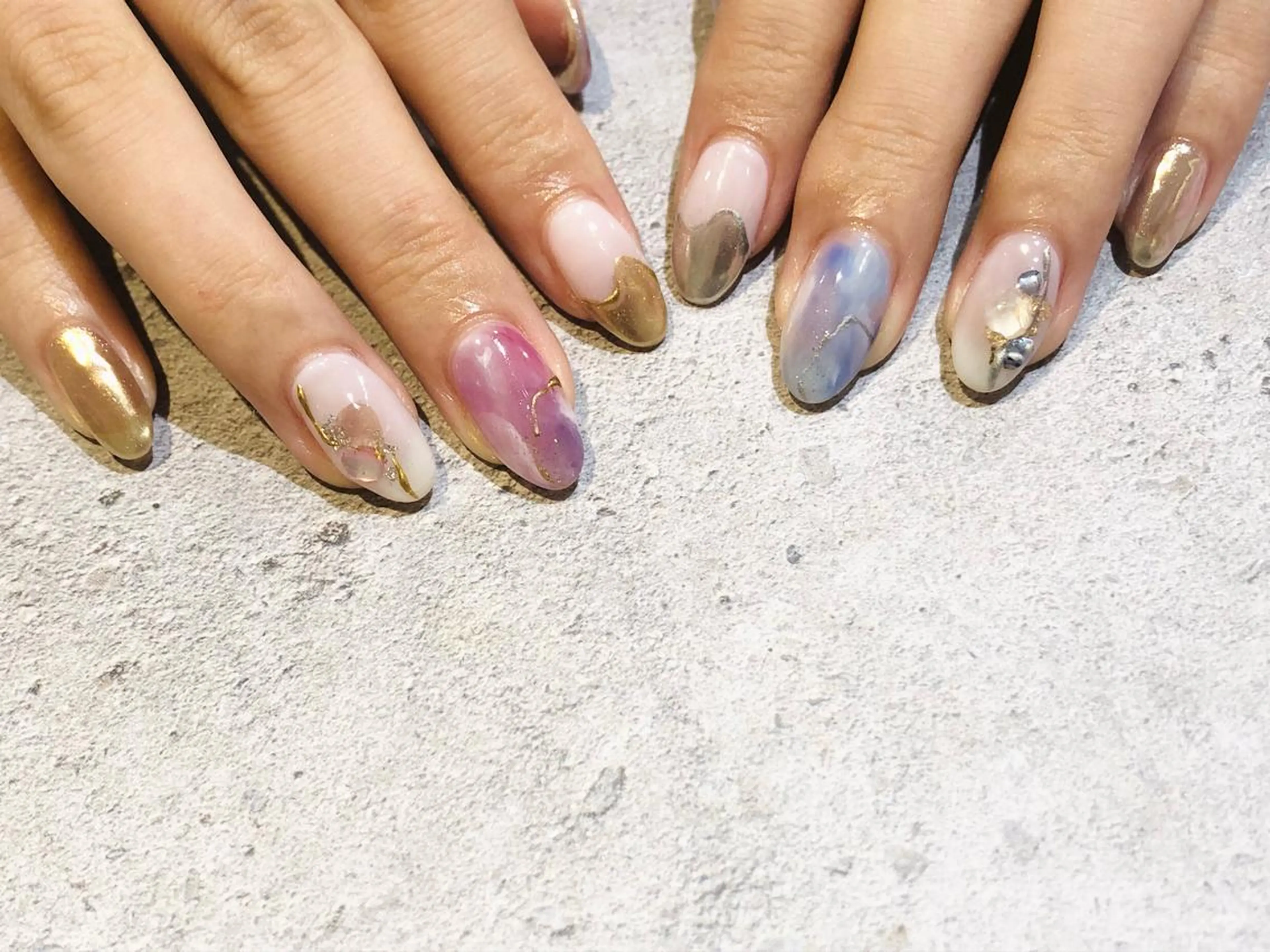 ネイル 舞田 苑香のネイルデザイン