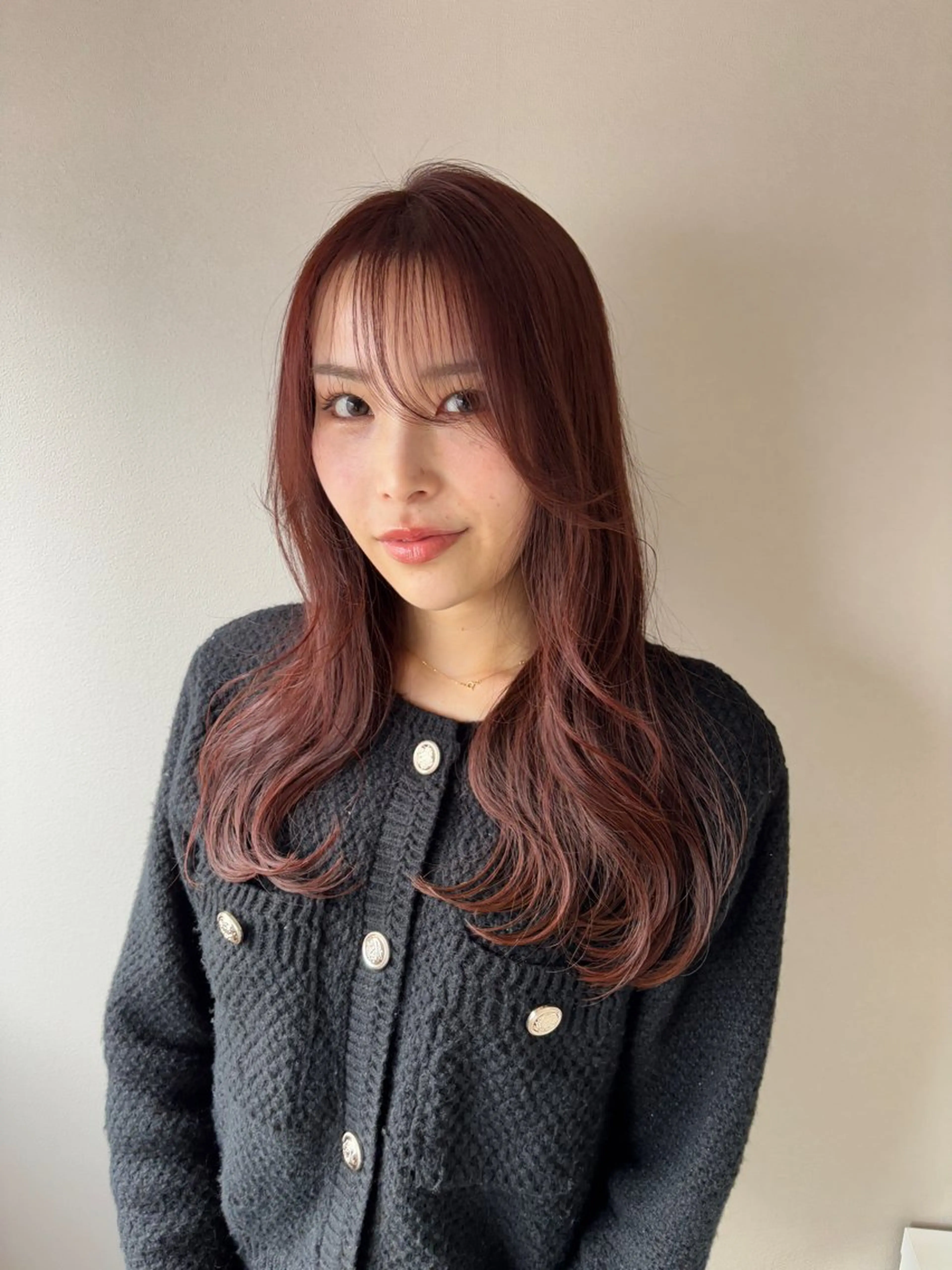 ロング ボブ 韓国風ヘア レイヤーカット ロング 縮毛矯正 ブリーチカラー🤍 髪質改善🌟のヘアスタイル