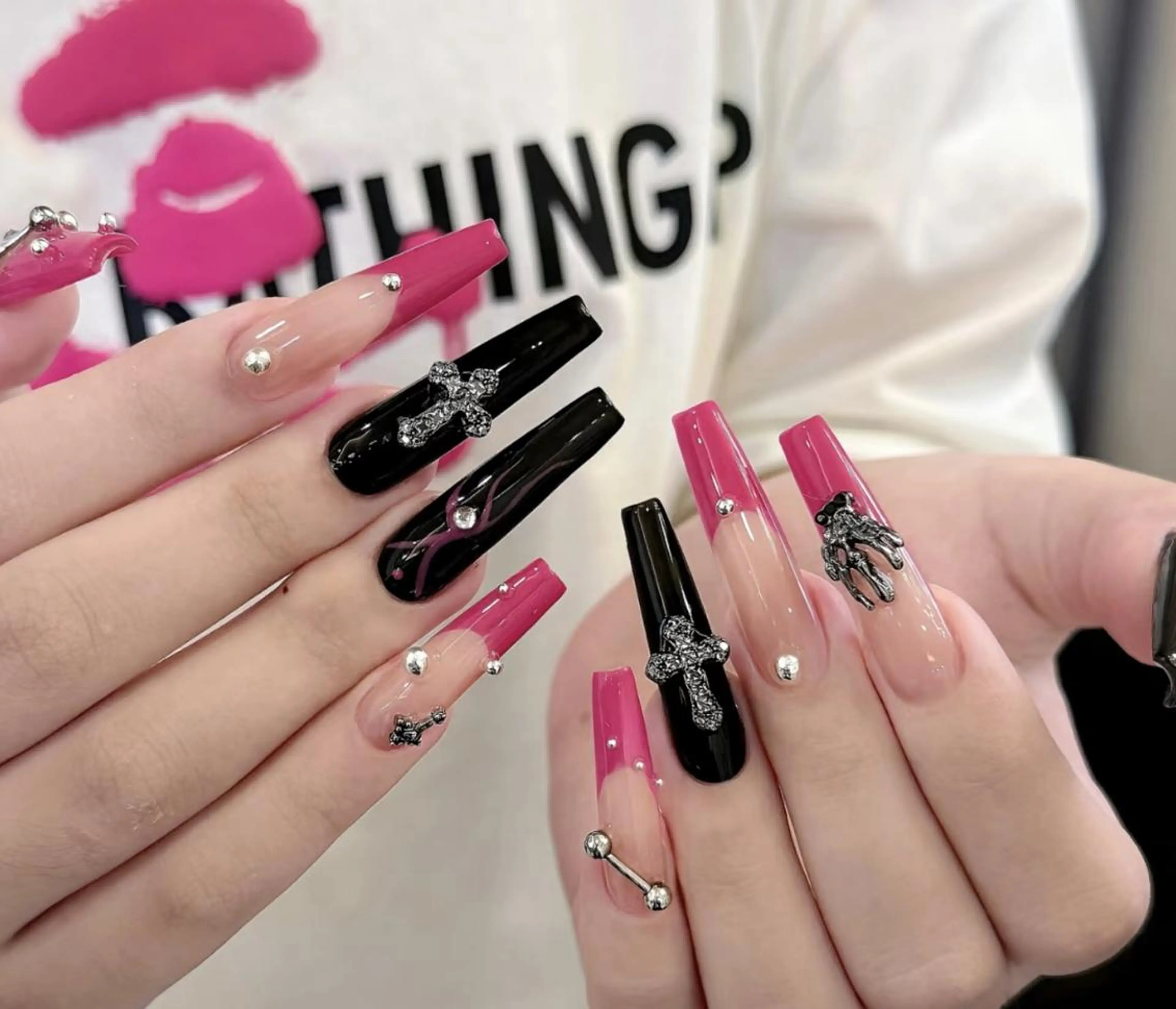 ネイル ハンドネイル ハンドケア 🍑 momo_nailのネイルデザイン