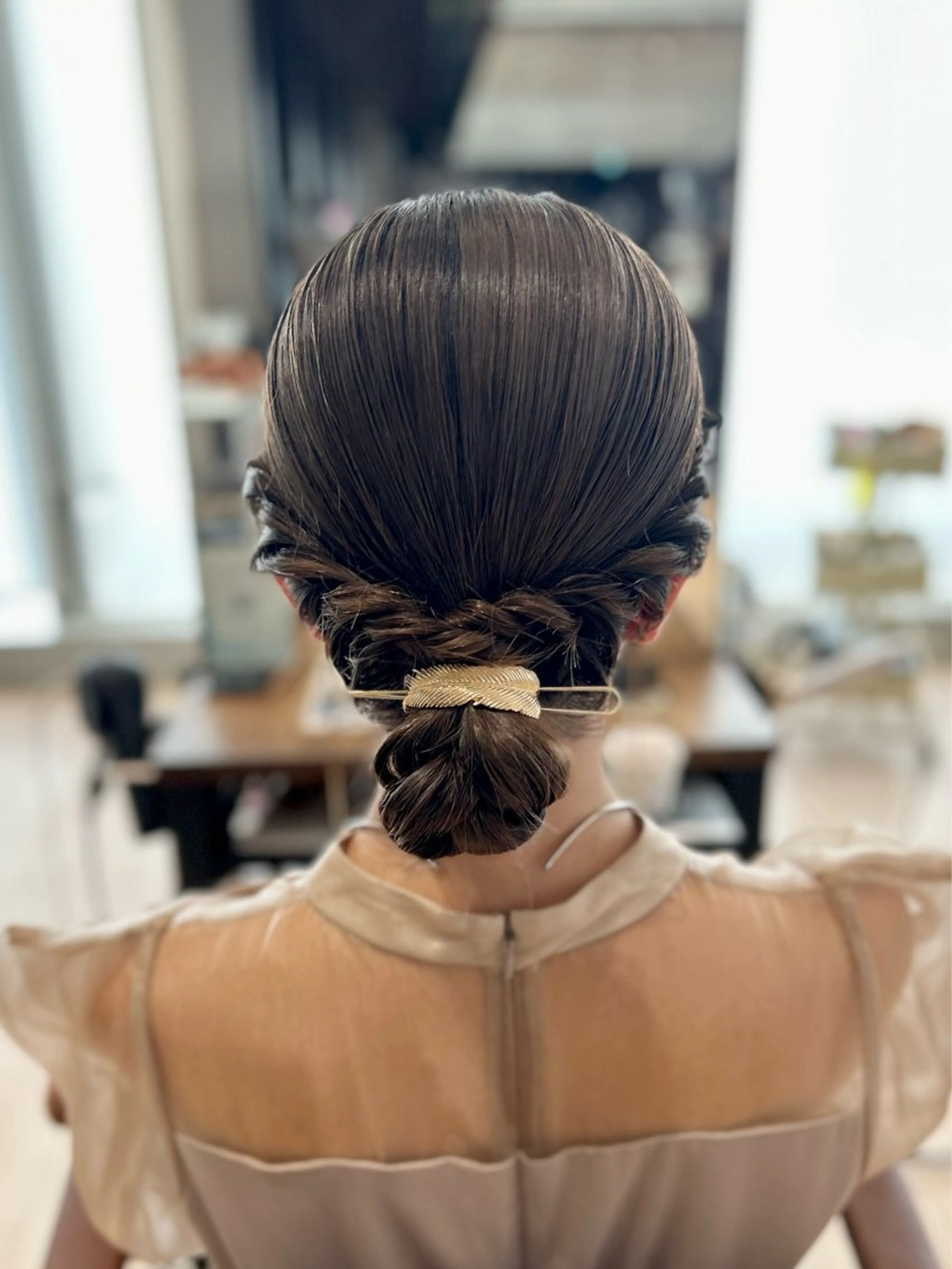 ミディアム カラー ヘアアレンジ ヘアセット 髙木美緒🌿 レイヤー/アレンジのヘアスタイル