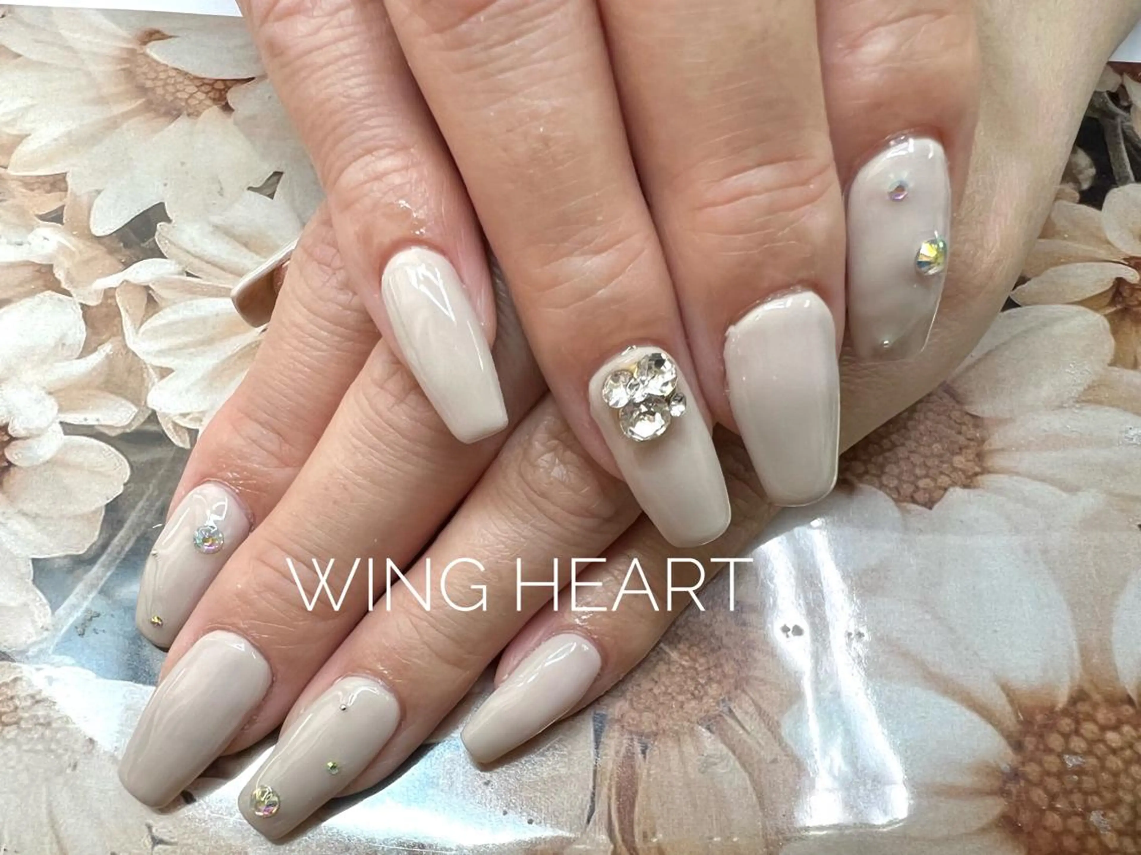 ネイル I. AYUMIのネイルデザイン