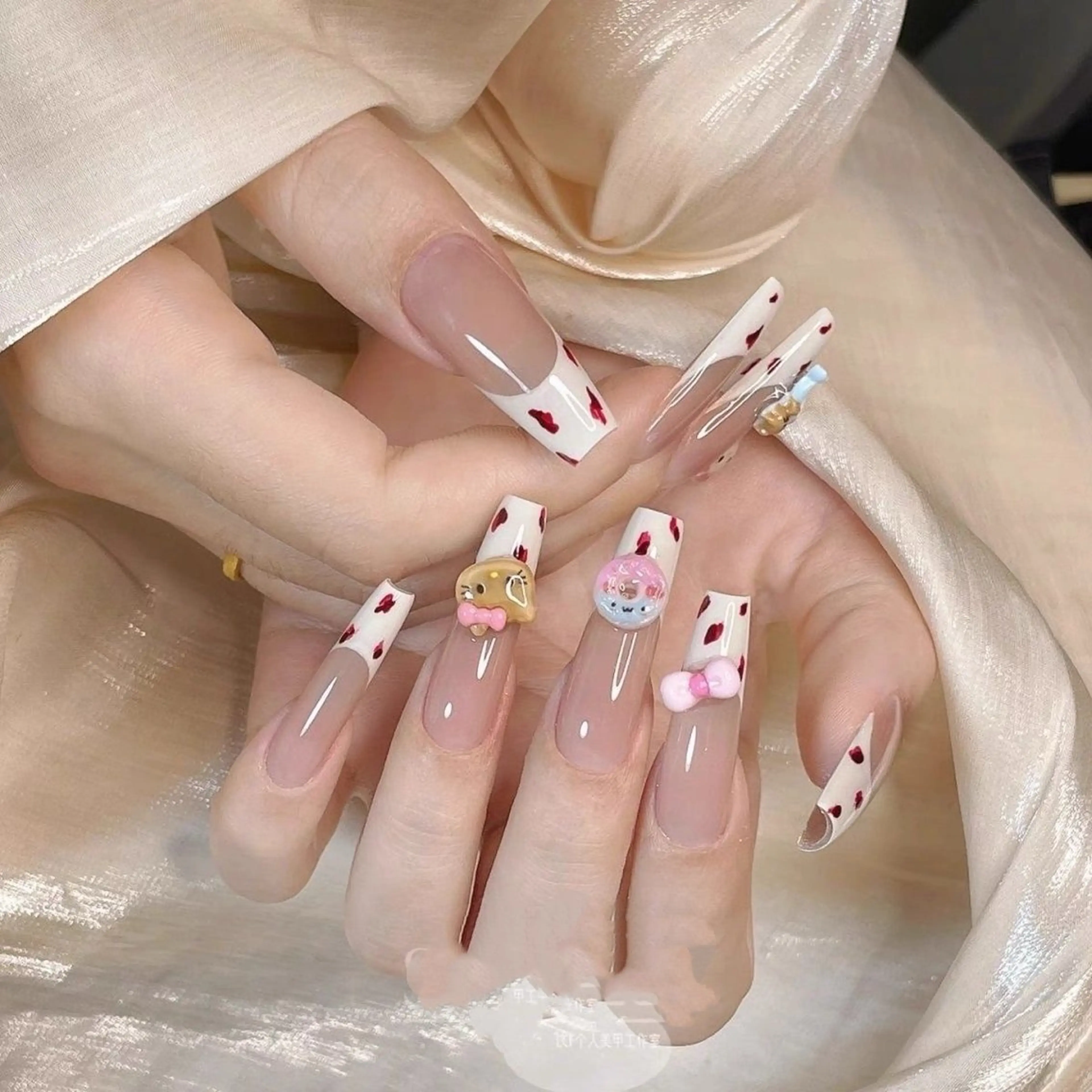 ネイル 菲菲ネイルサロン所属・FJ ネイルサロンのネイルデザイン