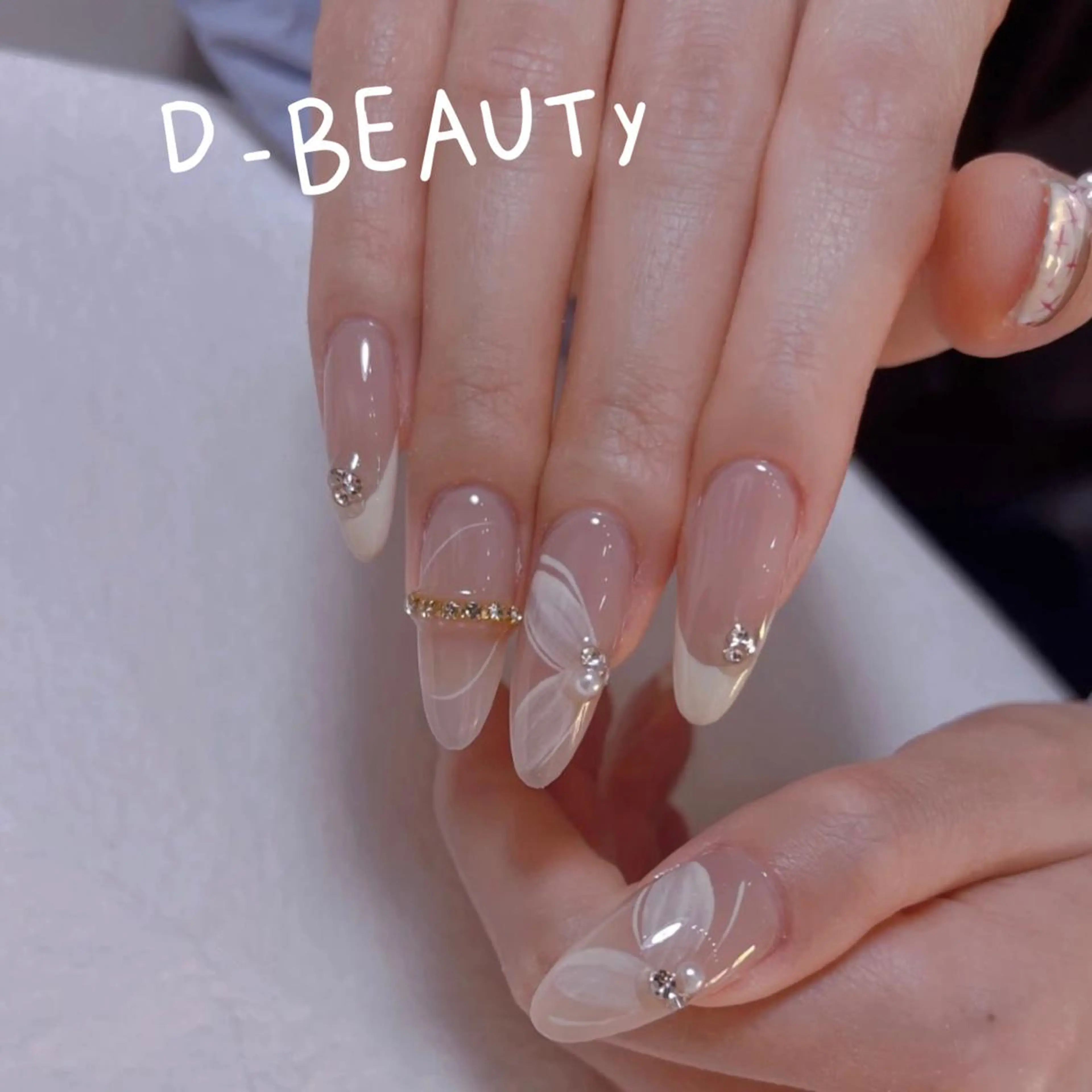 ネイル D-BEAUTY Nailsalonのネイルデザイン