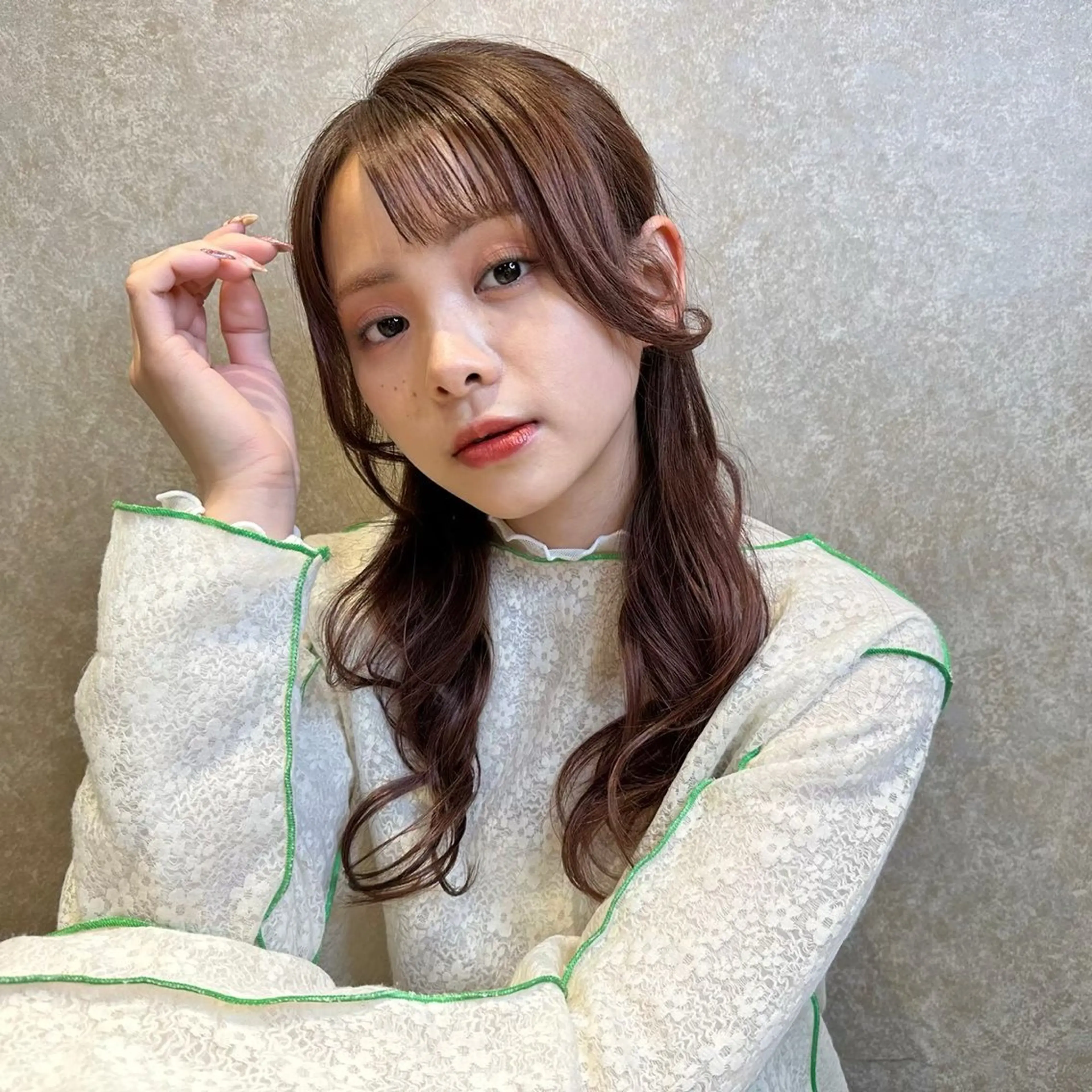 ロング ヘアアレンジ 野崎 桃実のヘアスタイル