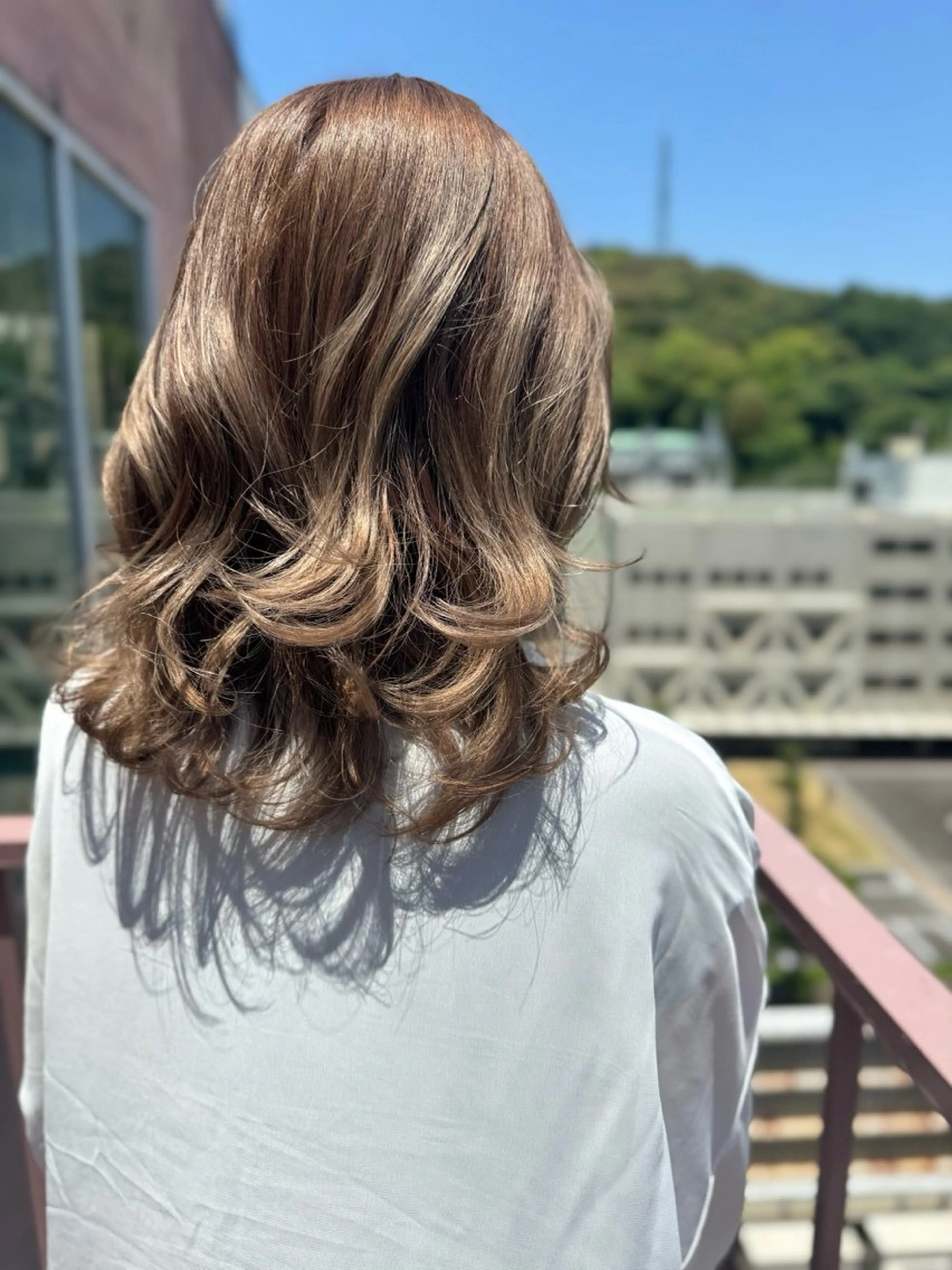 セミロング カラー グレージュ ラベンダーカラー ラベンダーグレージュ ラベンダーグレー カット ヘアカラー Viage （ビアージュ）のヘアスタイル