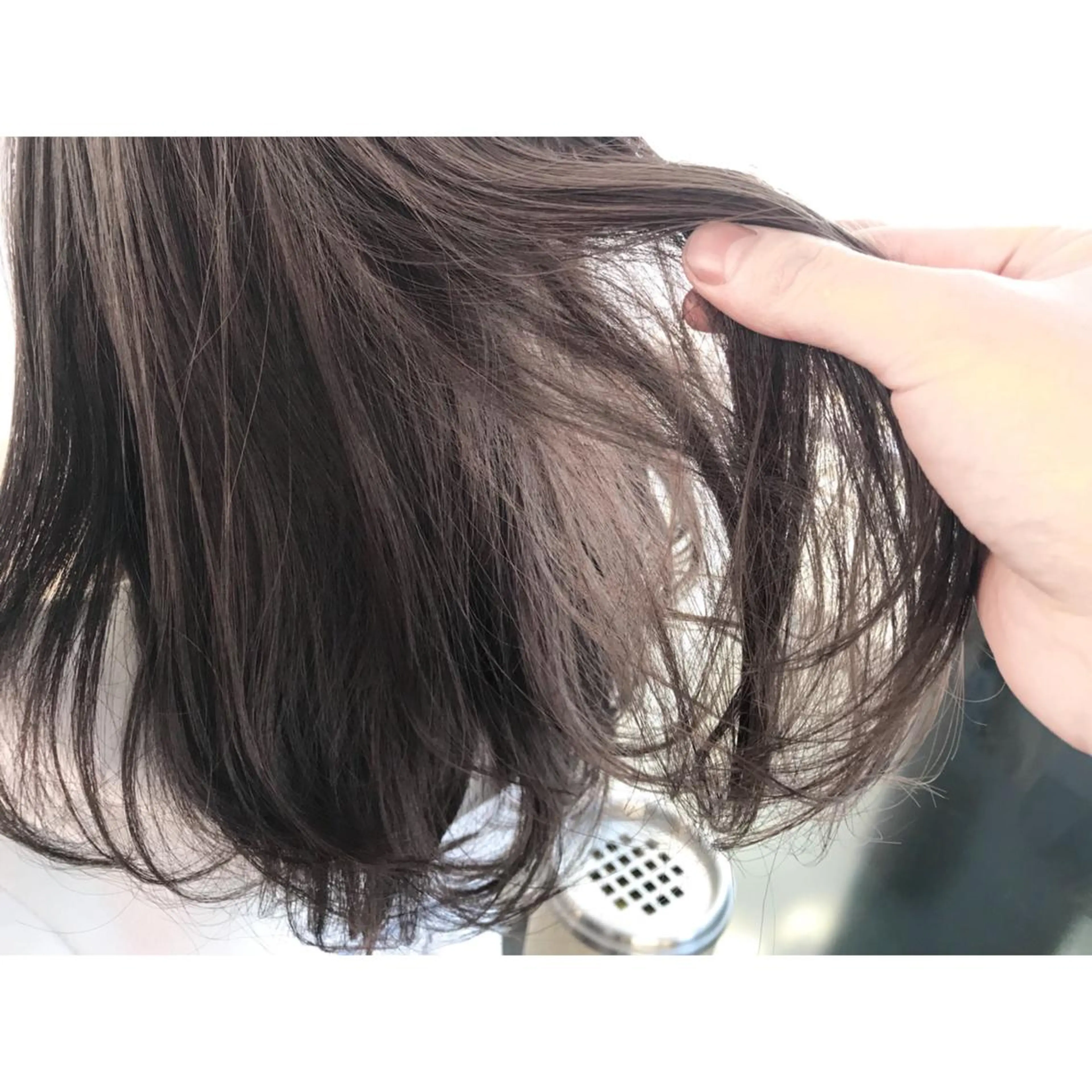 ロング カラー ショート/レイヤー なら石井知希のヘアスタイル