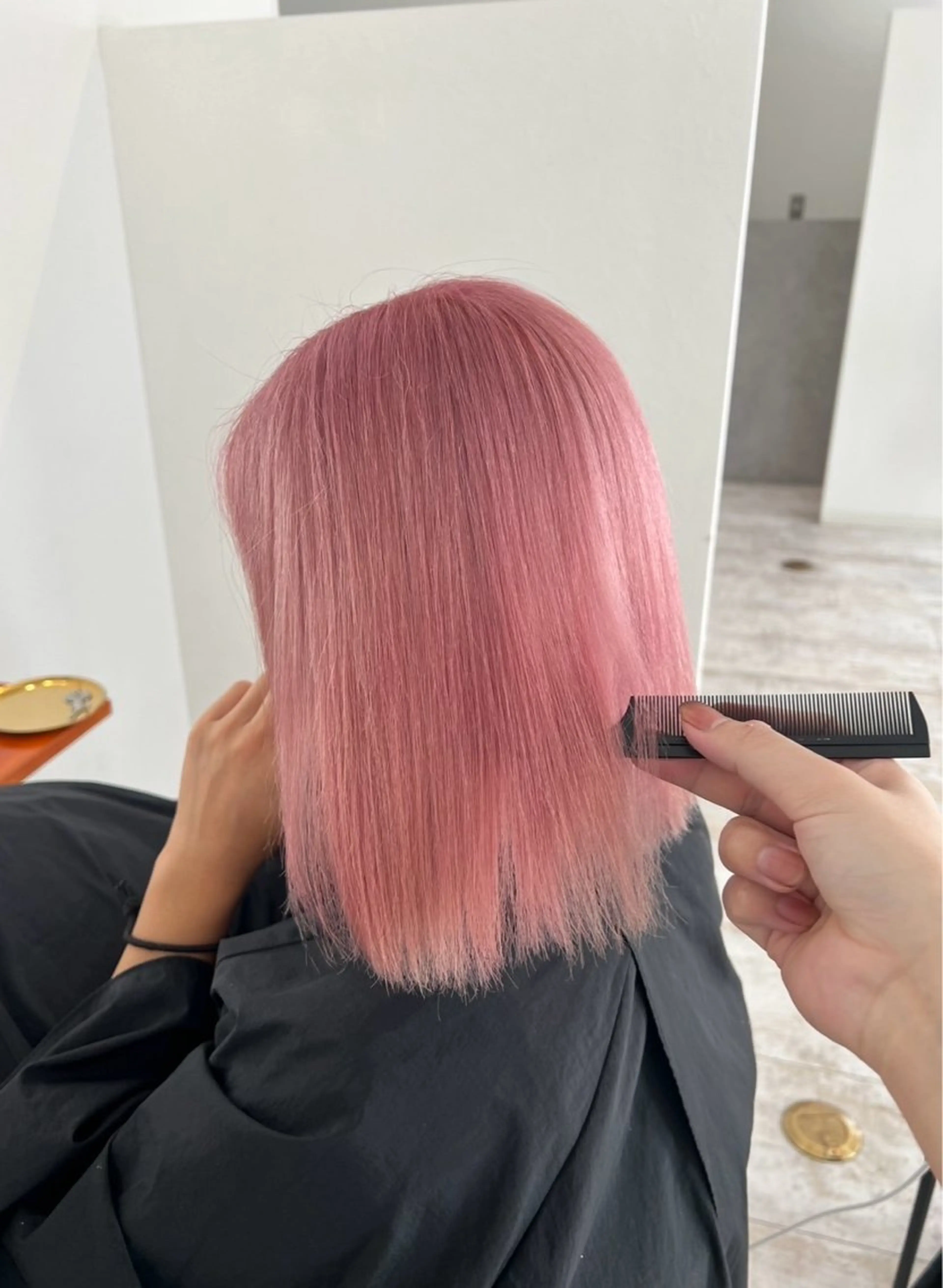 ショート カラー ベージュカラー ピンクカラー ピンクベージュ カット ヘアカラー トリートメント ROBIN所属・指名数No.1 /NAOYAのヘアスタイル