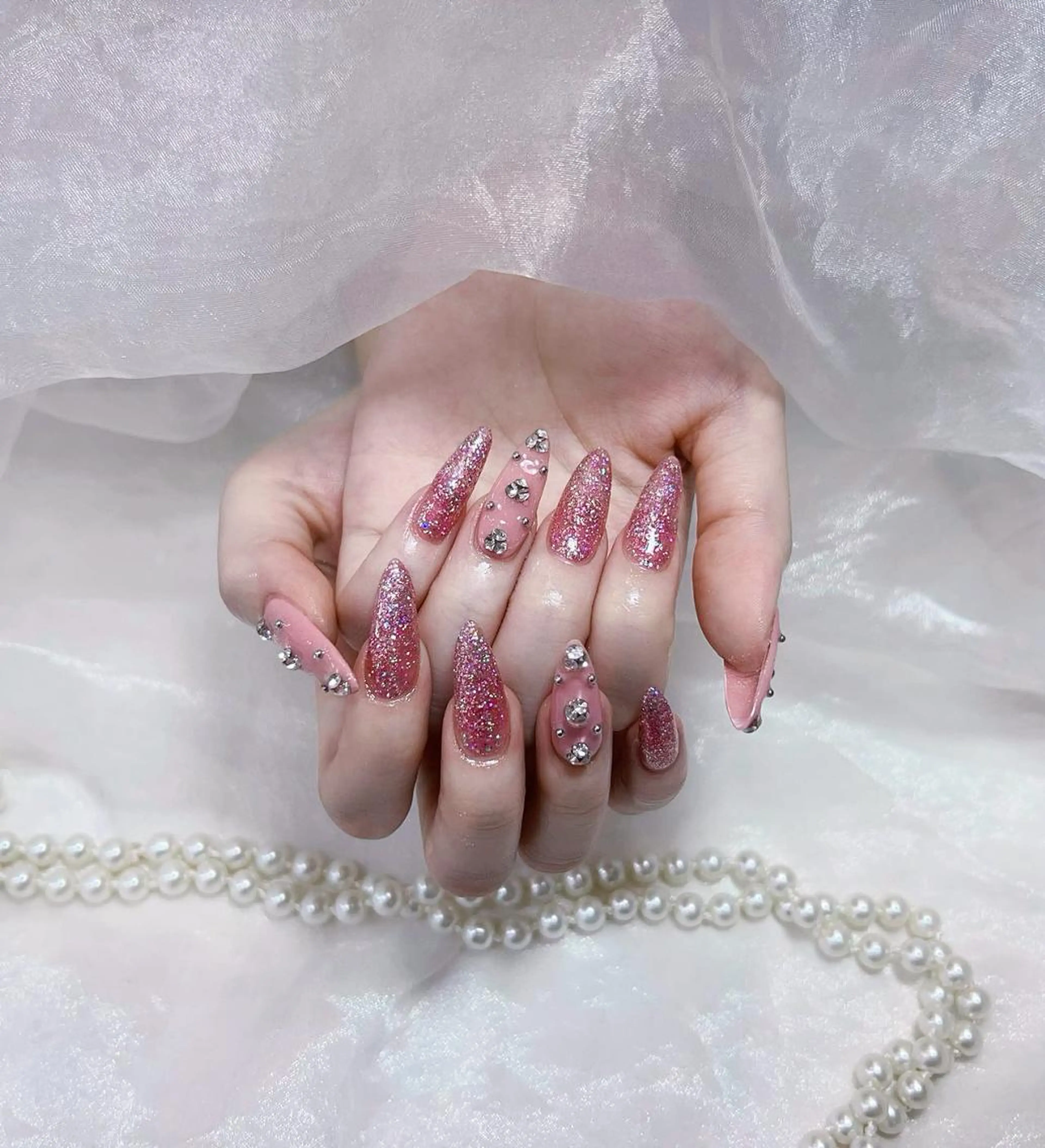 ネイル VIVIAN エイのネイルデザイン