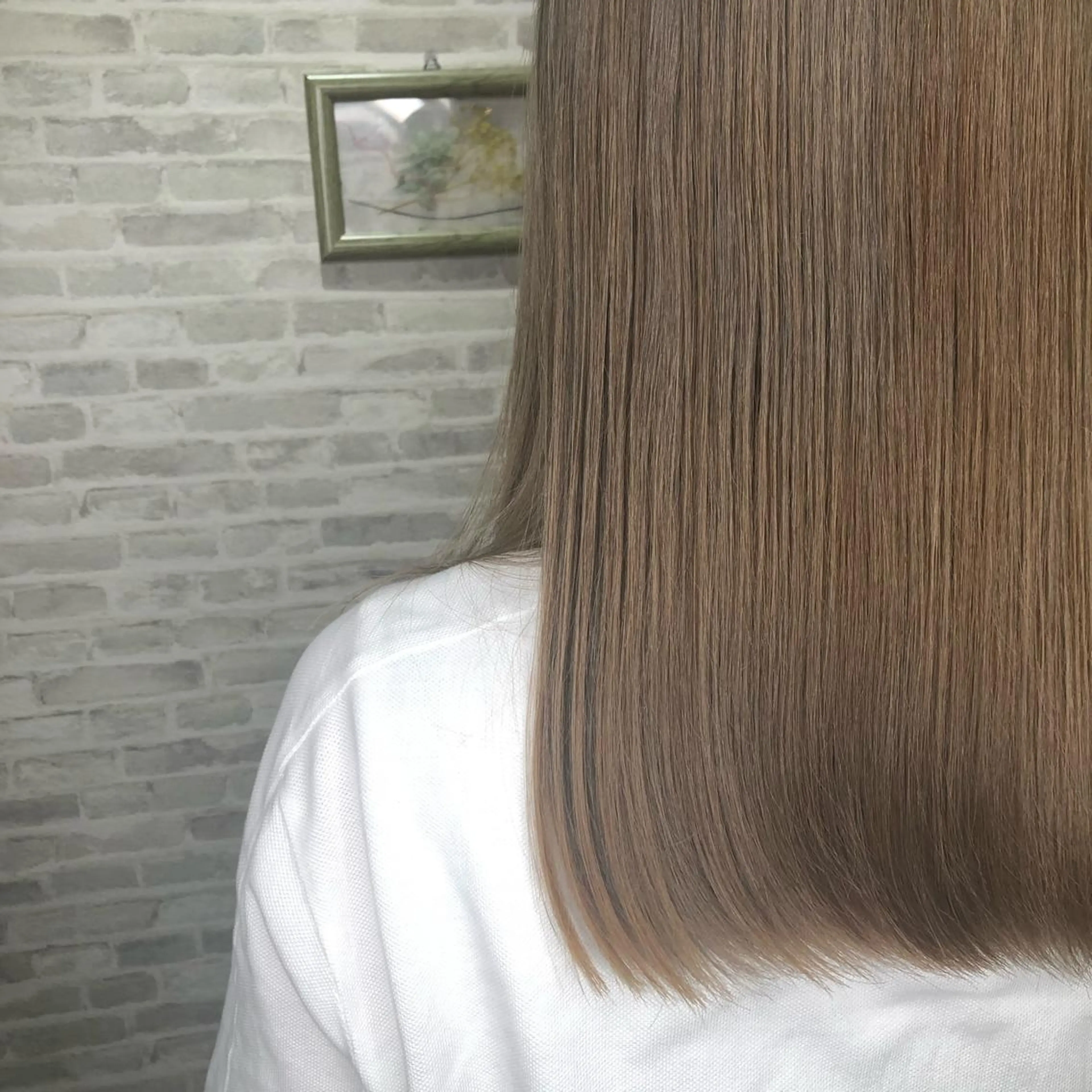 カラー ゆ らのヘアスタイル