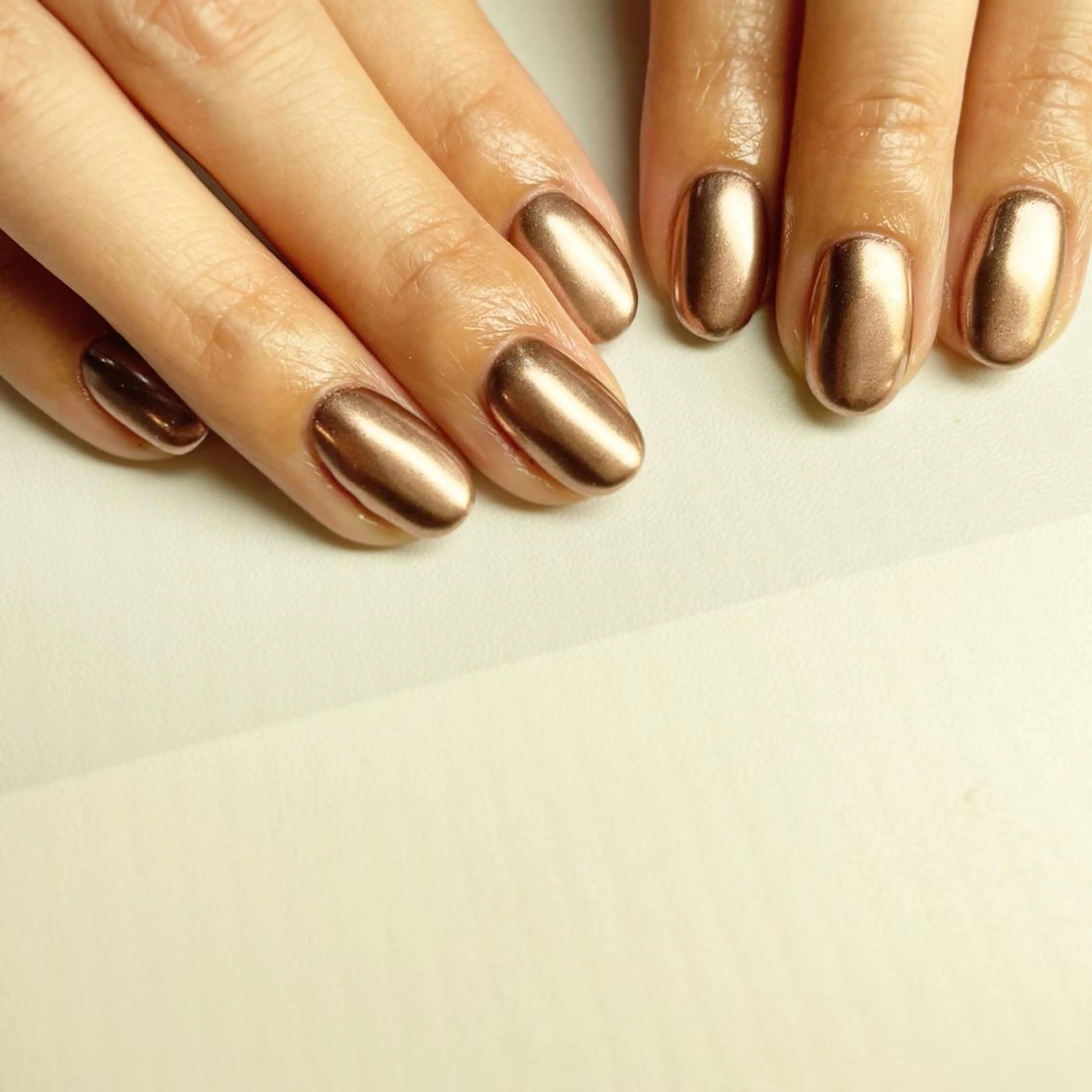 ネイル ミラーネイル y39nail toshiのネイルデザイン