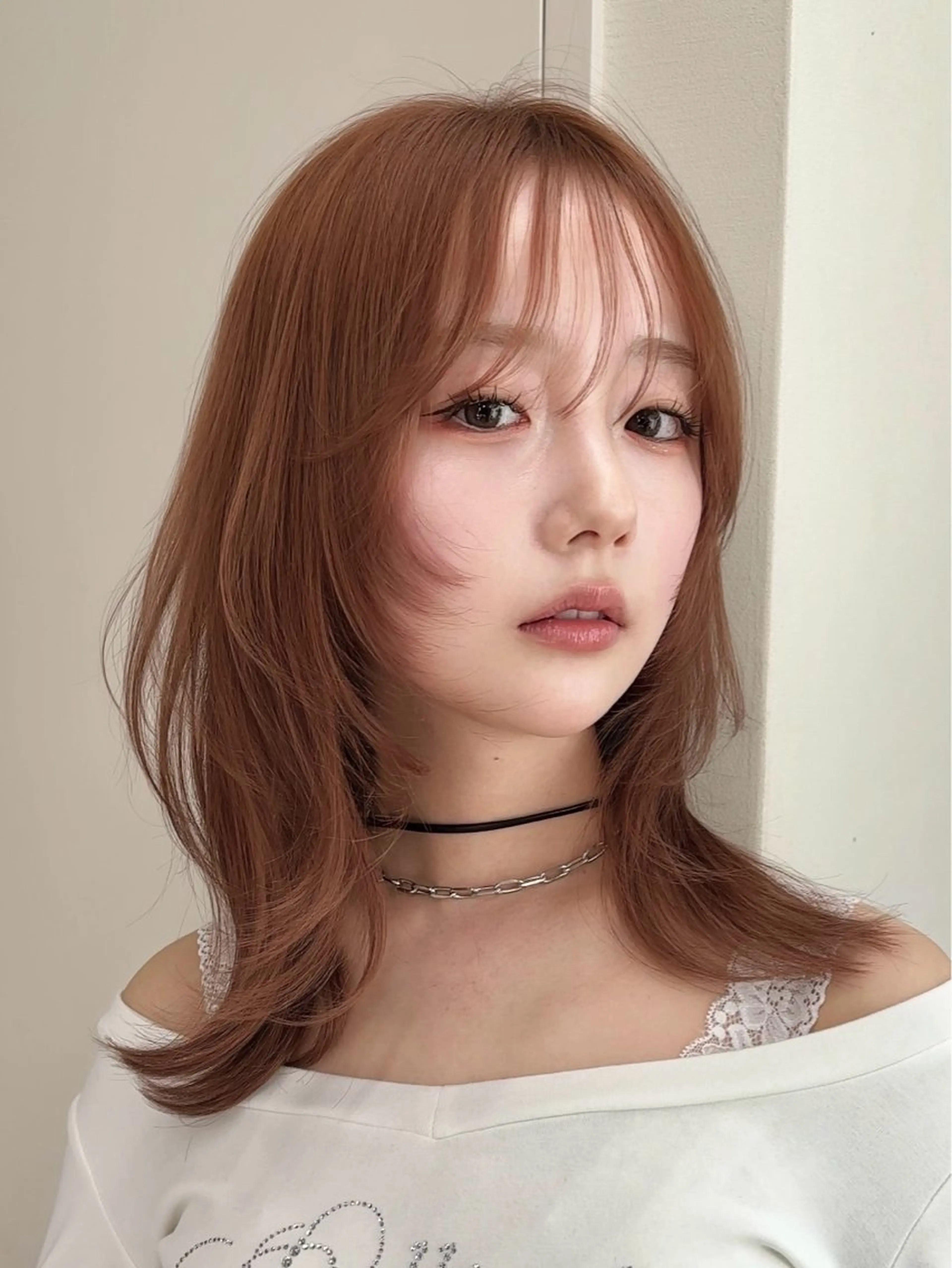 ミディアム カット ヘアカラー トリートメント かえ🩶韓国ボブ🎀 透明感カラー🥣のヘアスタイル