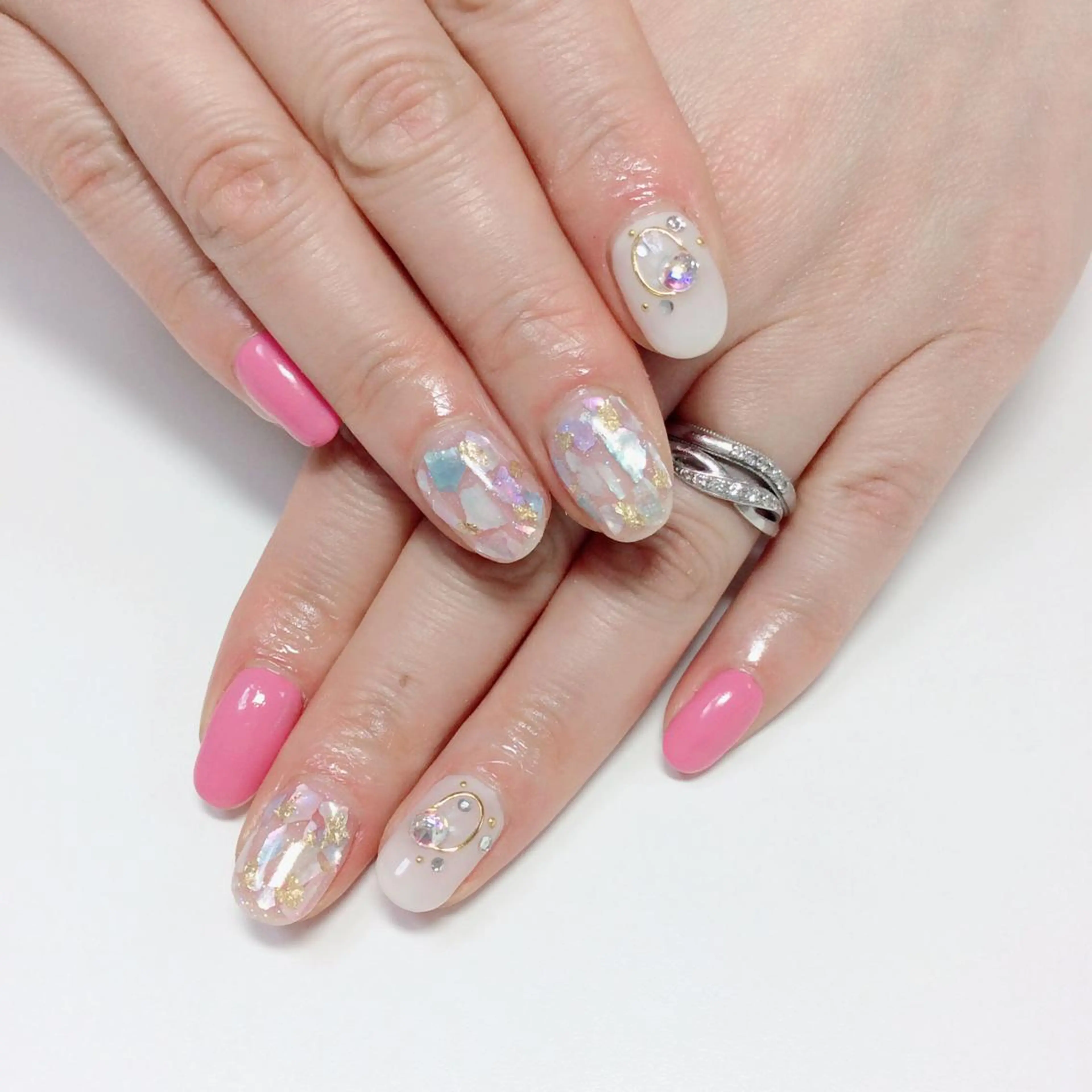ネイル ワンカラーネイル ピンク Nail salon Ka pilinaのネイルデザイン