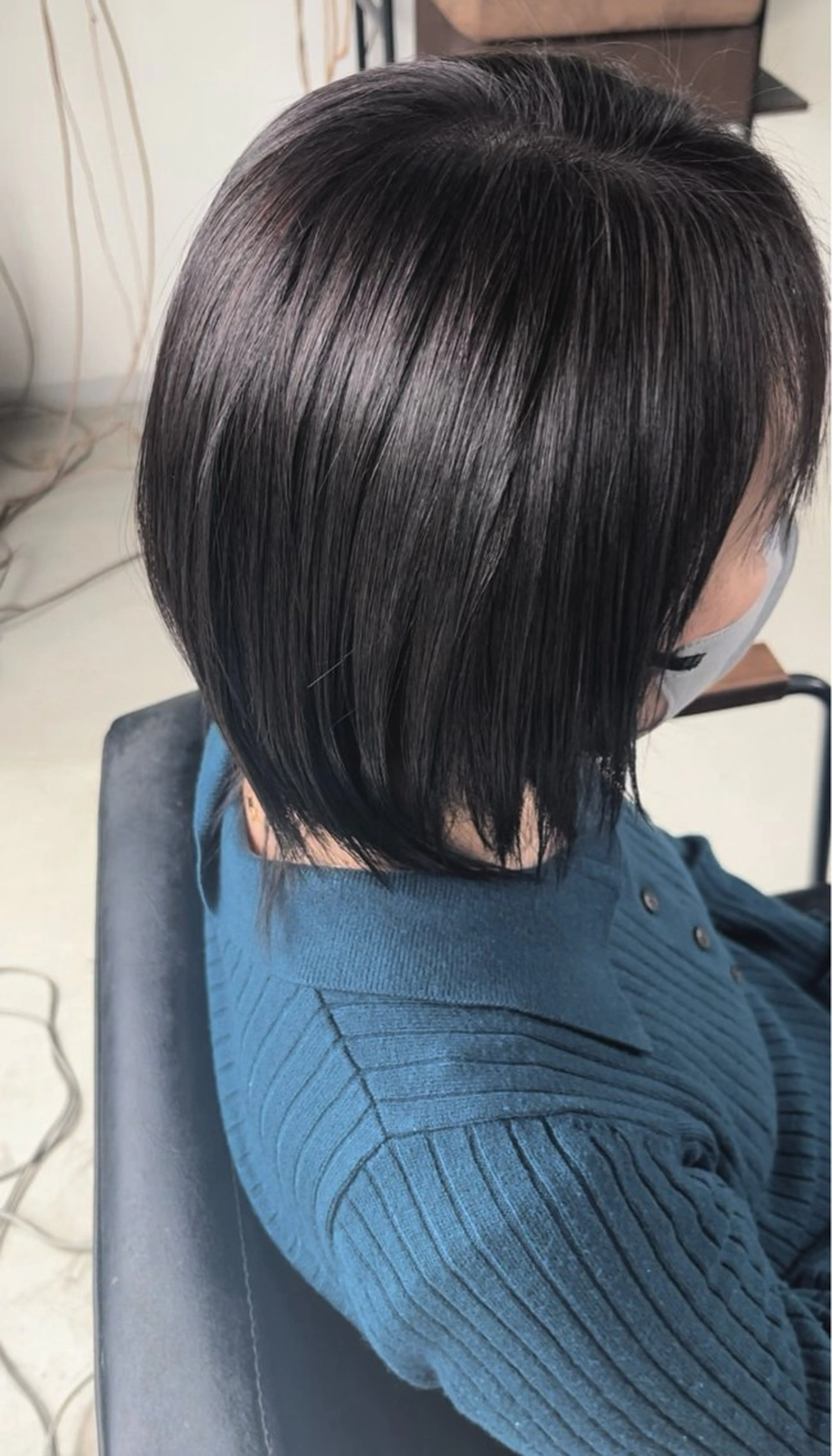 ショート カラー ブリーチ 透明感カラー グレージュ ブリーチなしカラー シルバー Q.HairLab所属・メンズパーマ&透明感 カラー特化谷村のヘアスタイル