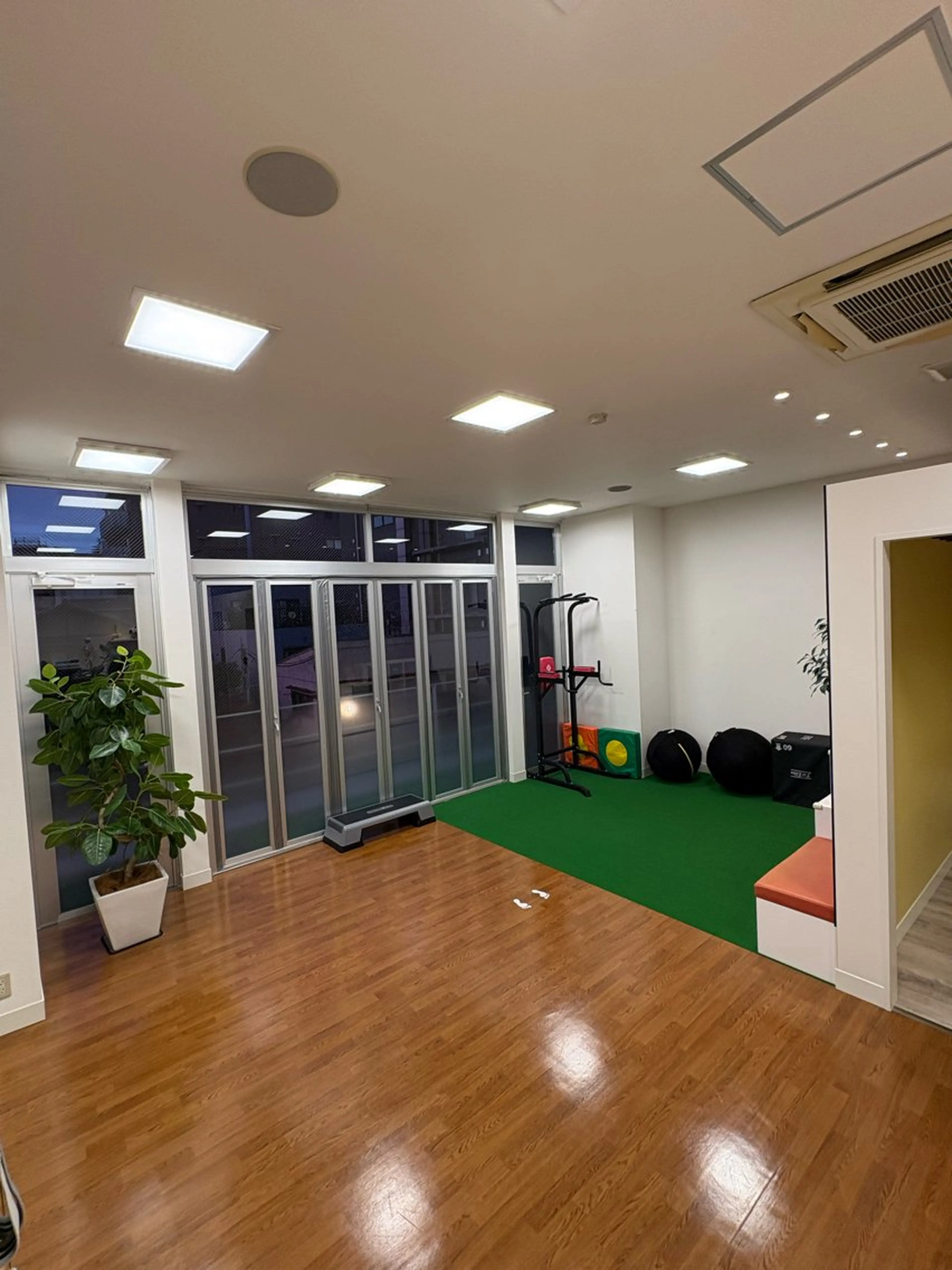 TEETER TOTTERのエステ・リラクイメージ