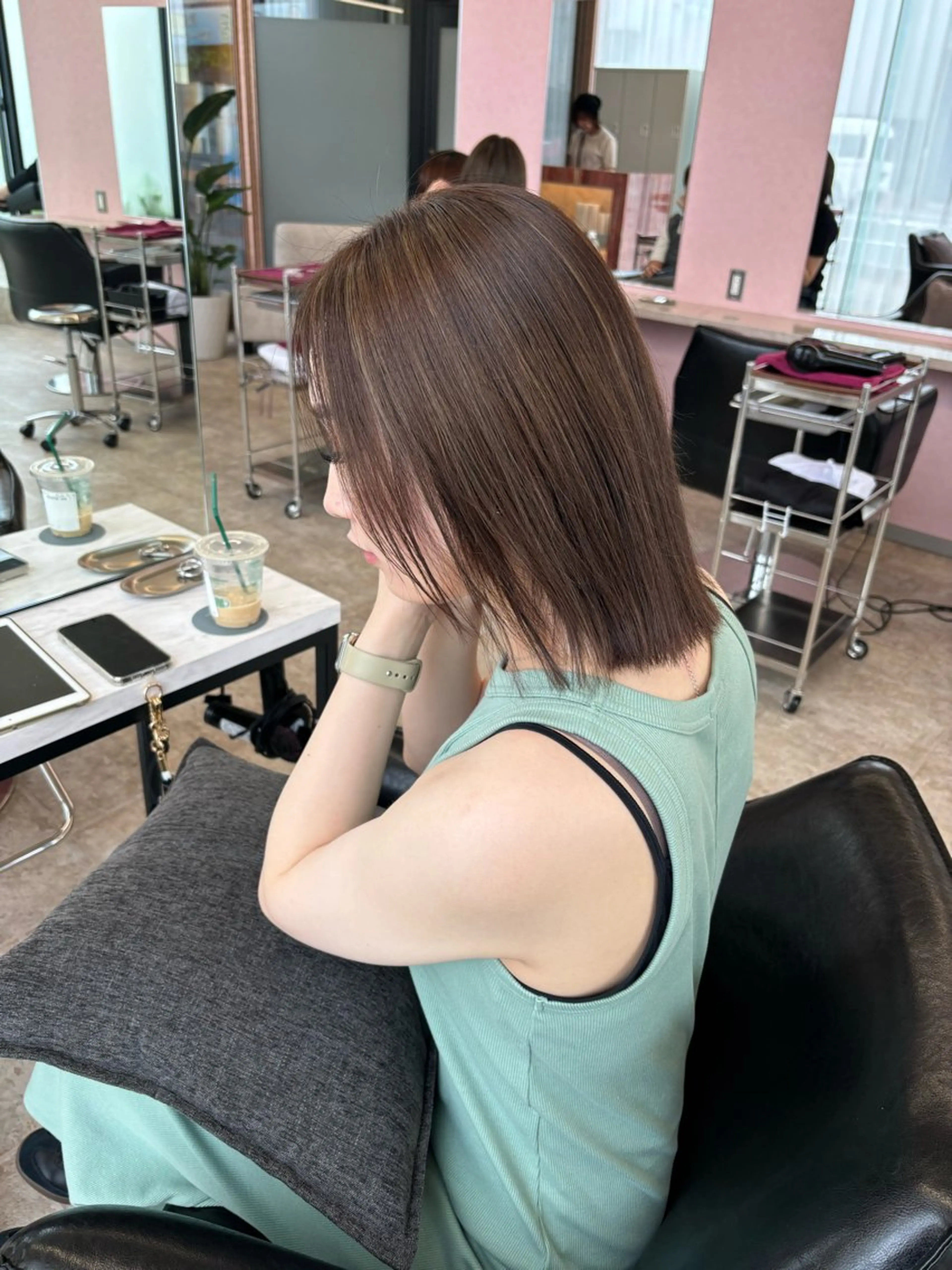 カット+エドルカラー🧡+ナチュラルハイライト+トリートメント🍋‍🟩　¥14500 → ¥10150の写真